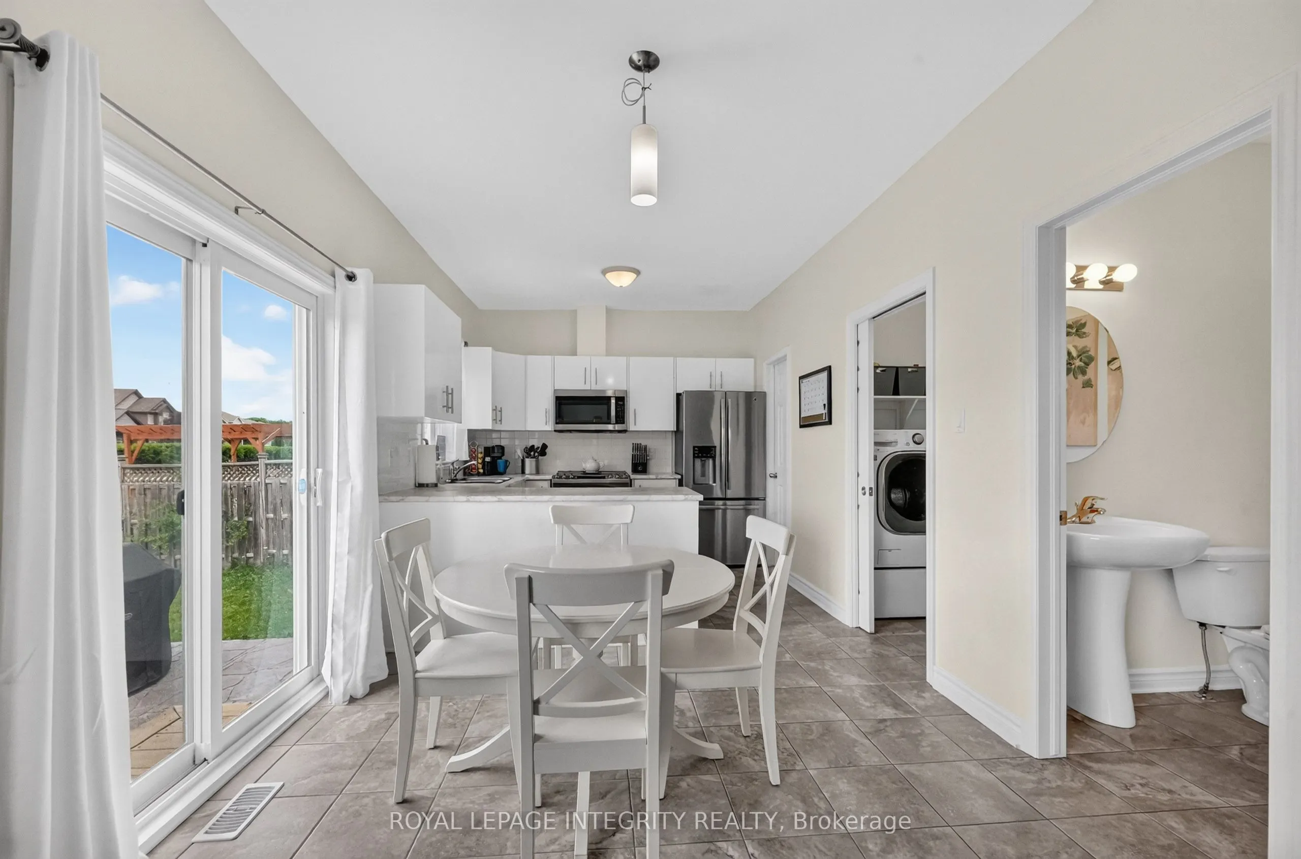 129 Dorina Sarazin Crescent