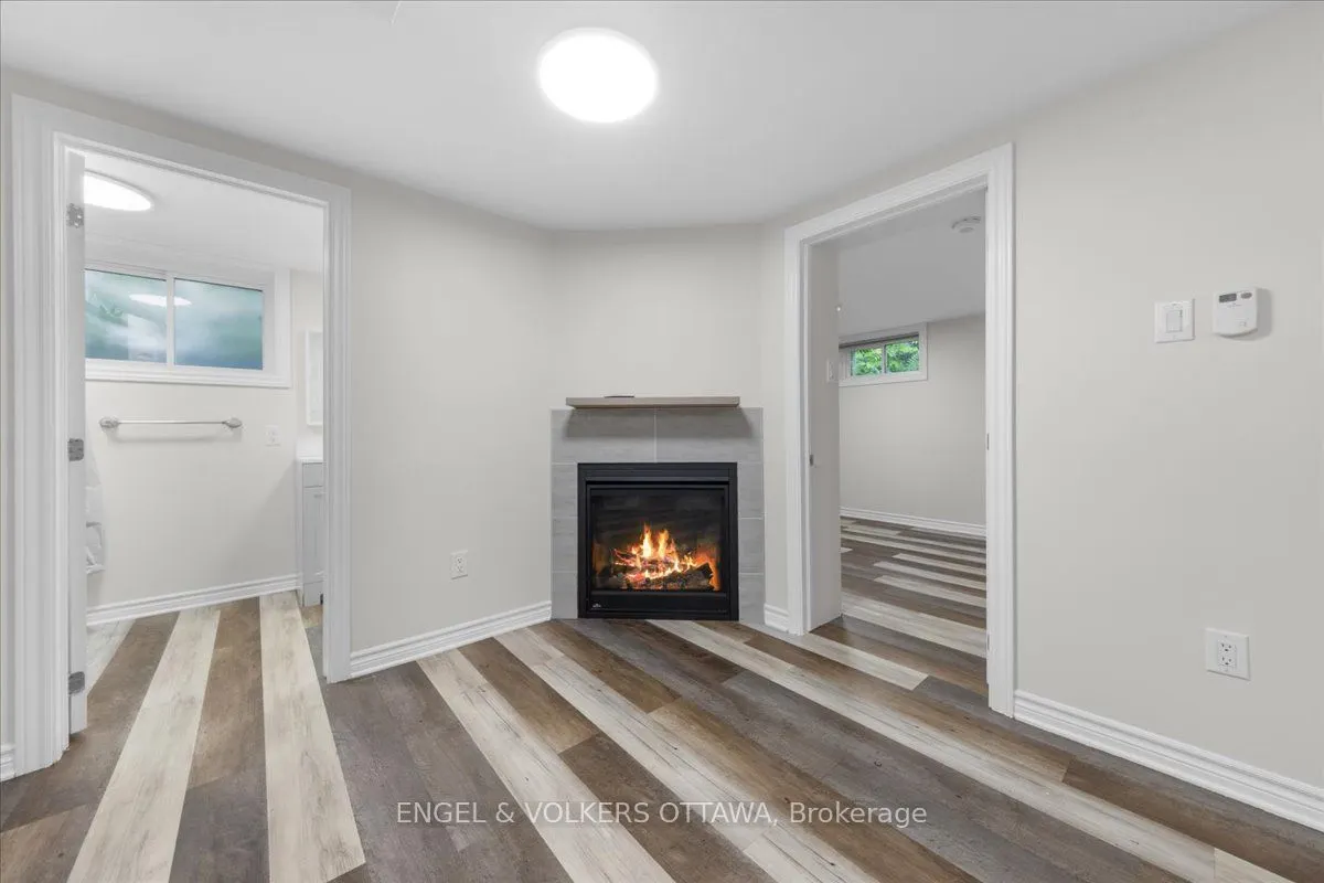 616 Browning Avenue #B