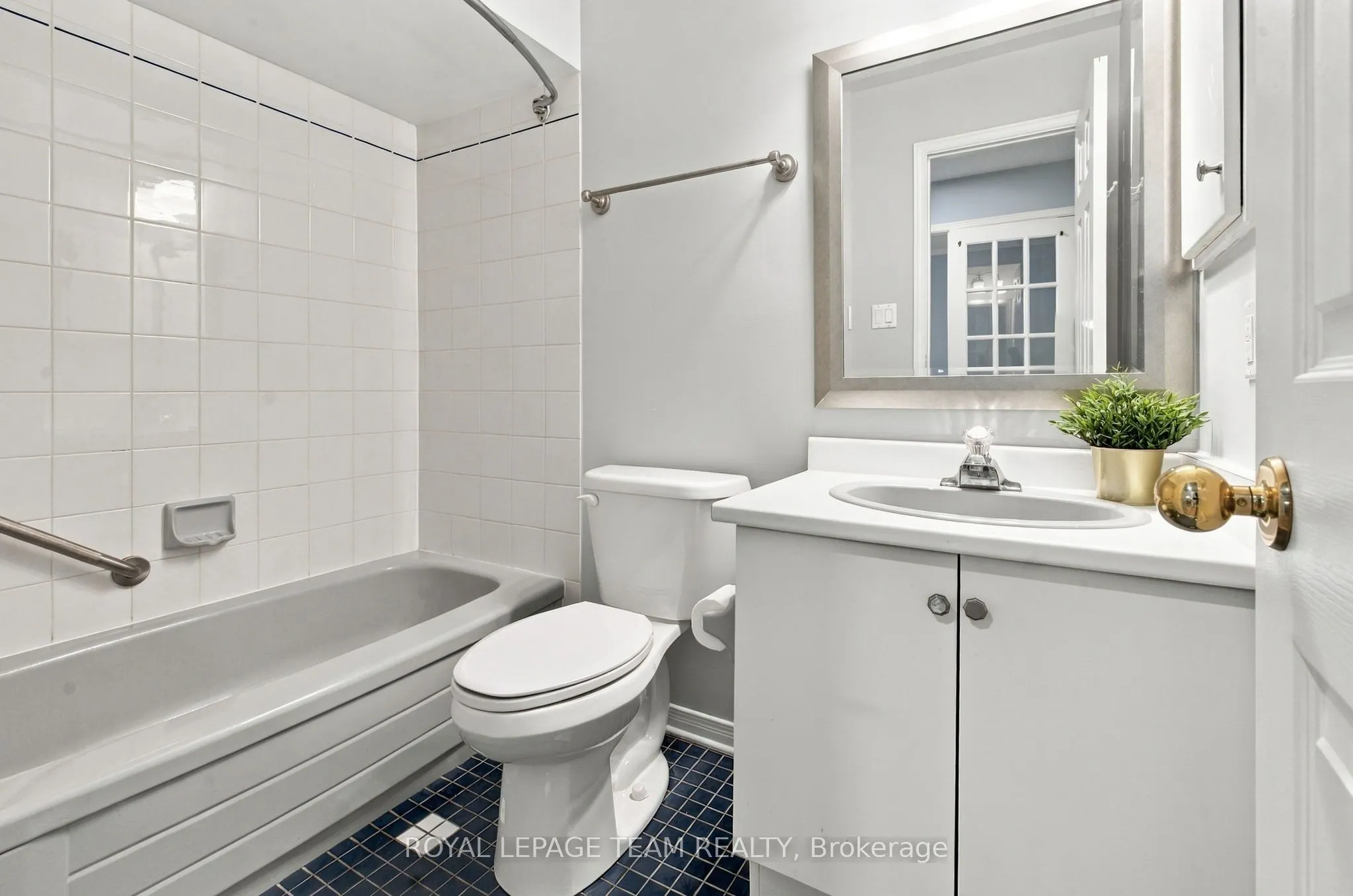 46 Grand Cedar Court #51
