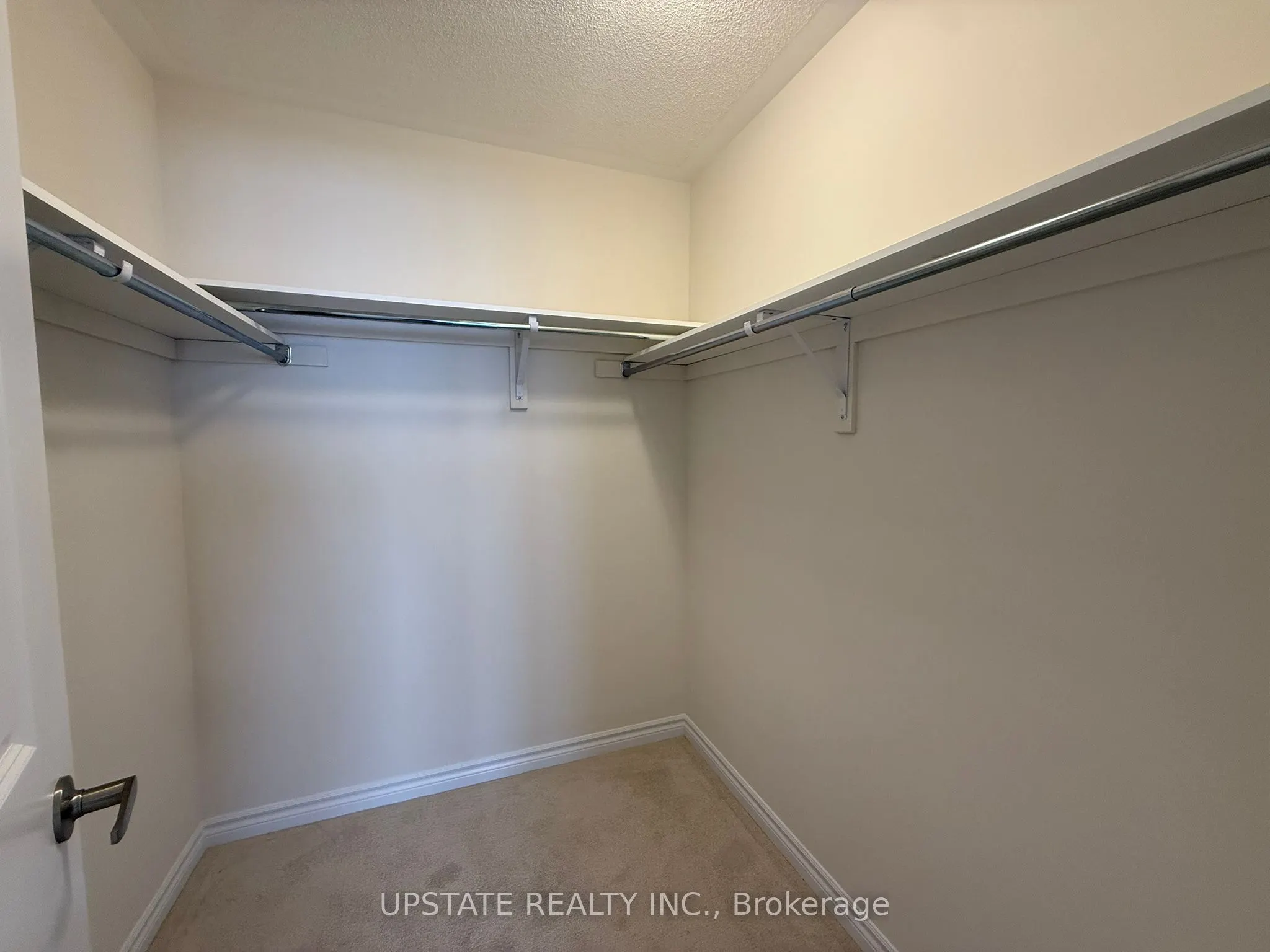 161 Gear Avenue