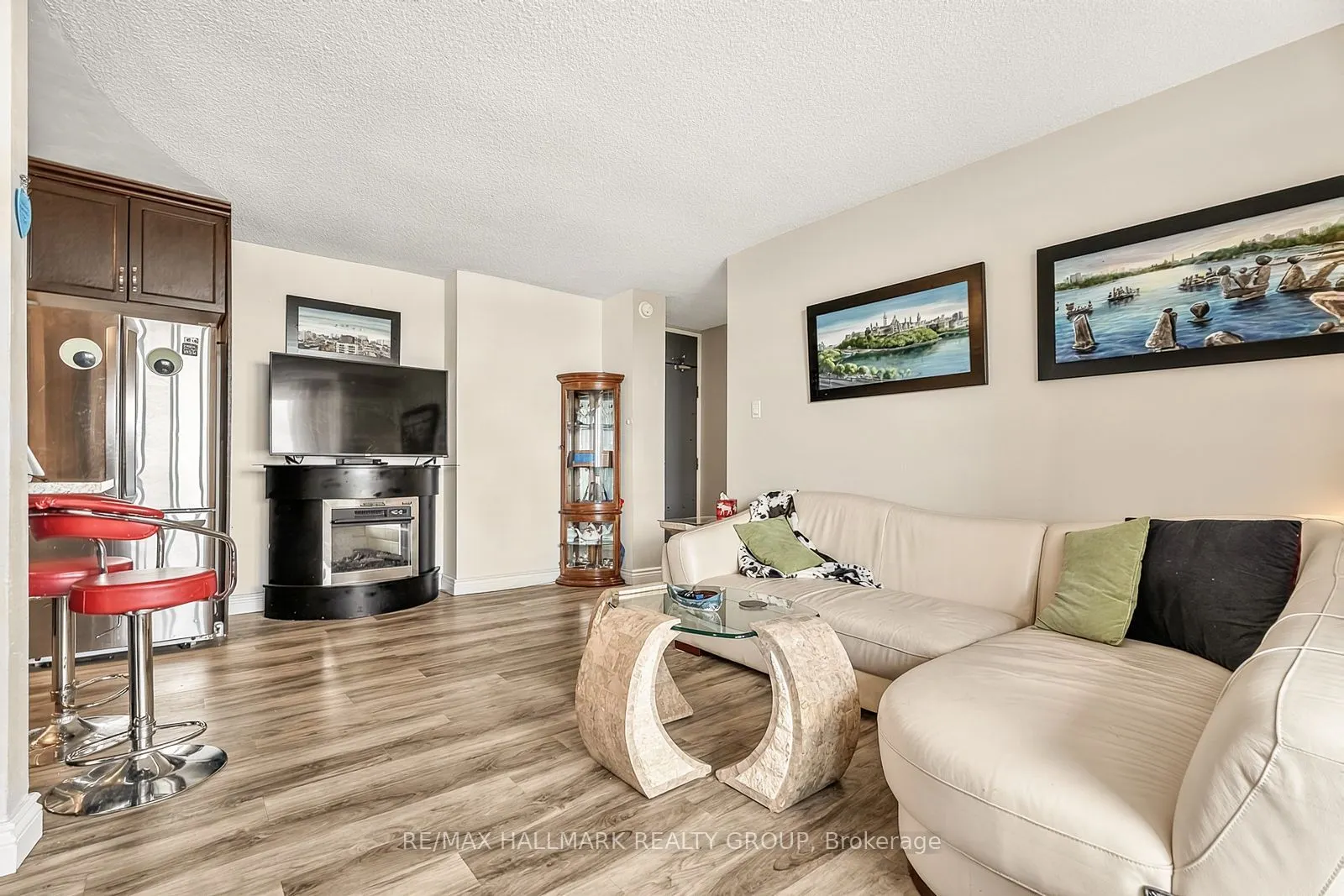 2000 JASMINE Crescent #705