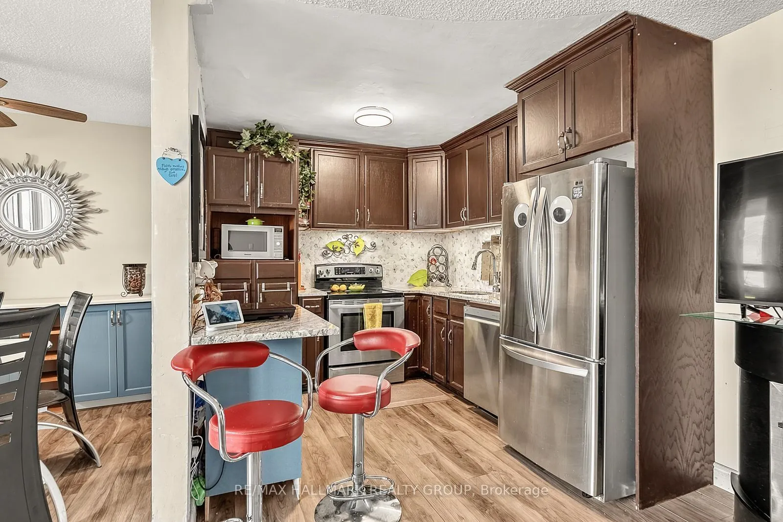 2000 JASMINE Crescent #705