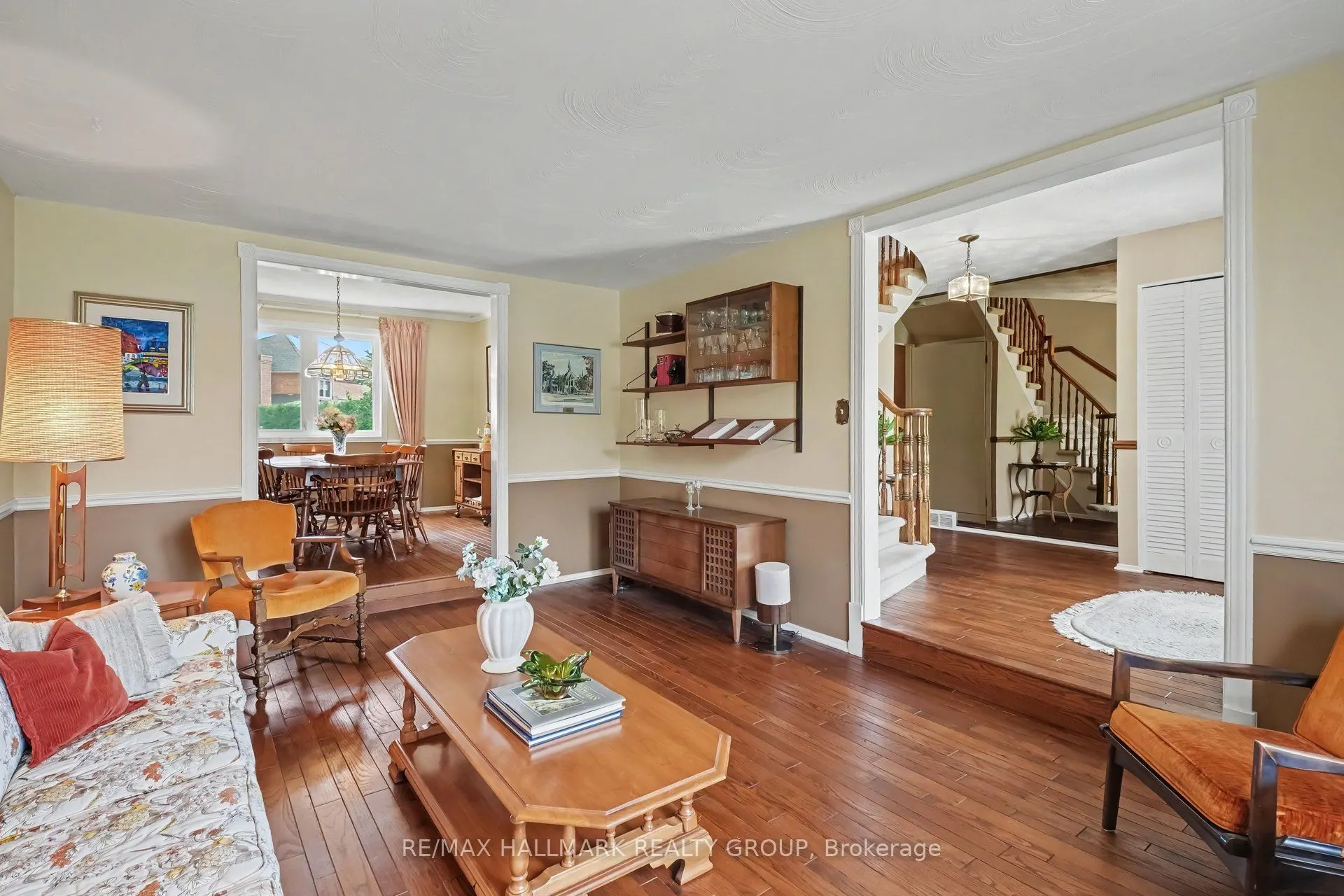 41 Denewood Crescent