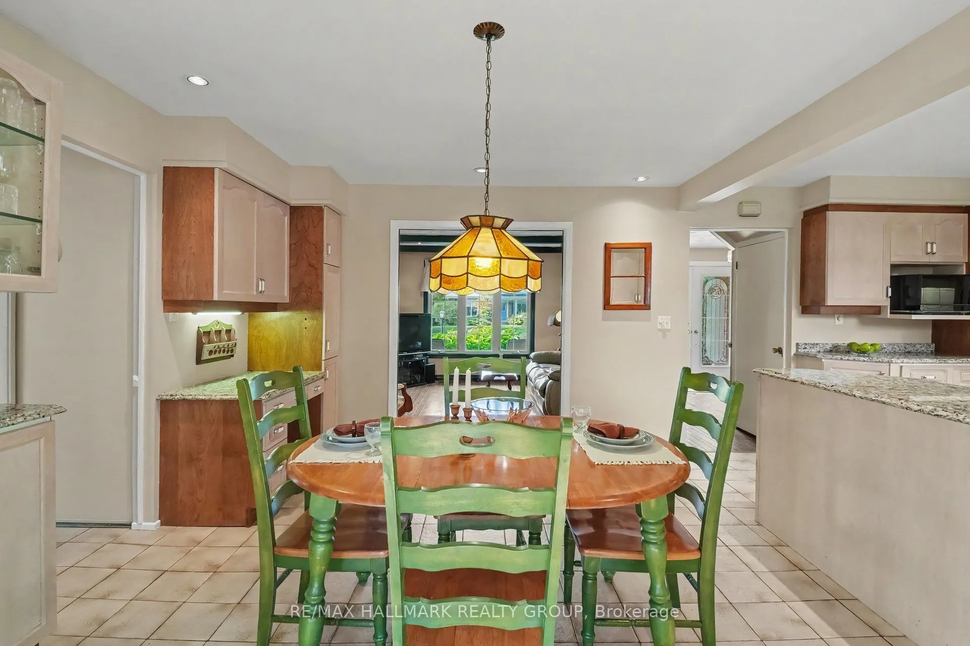 41 Denewood Crescent