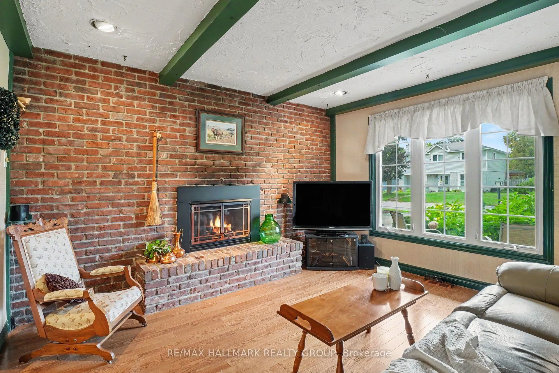 41 Denewood Crescent