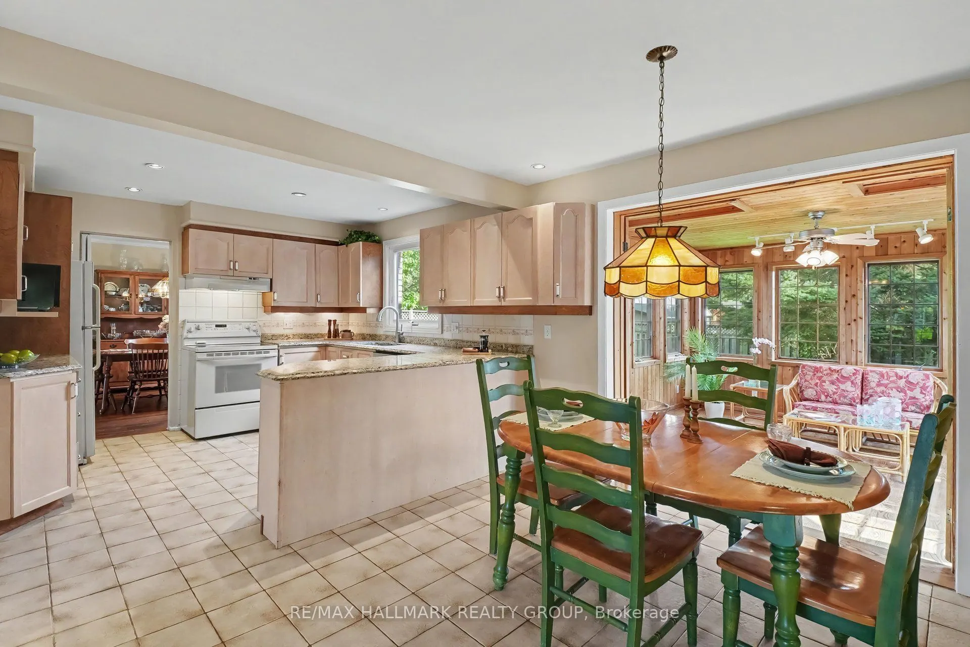 41 Denewood Crescent