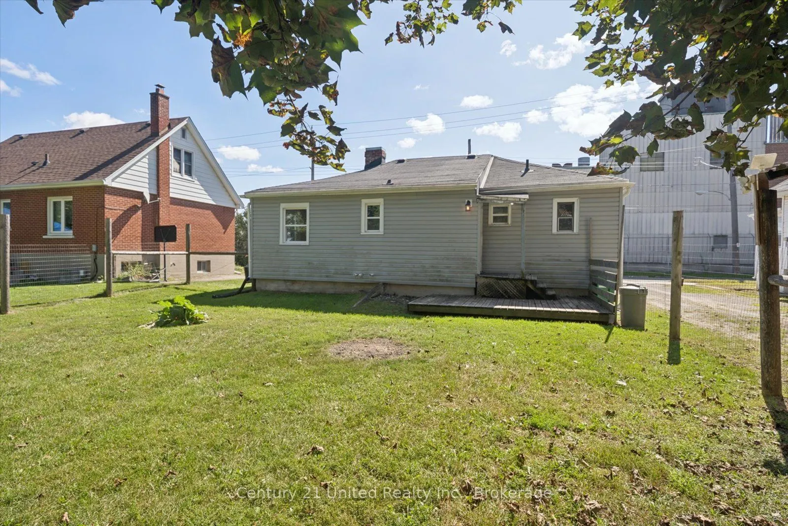584 Wolfe Street