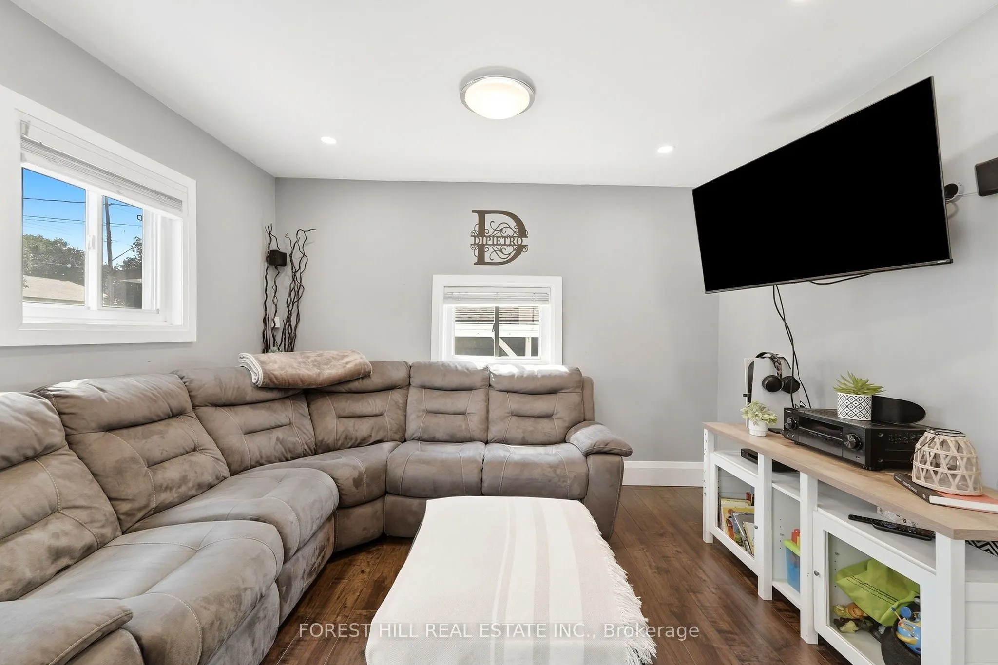 662 Cochrane Road