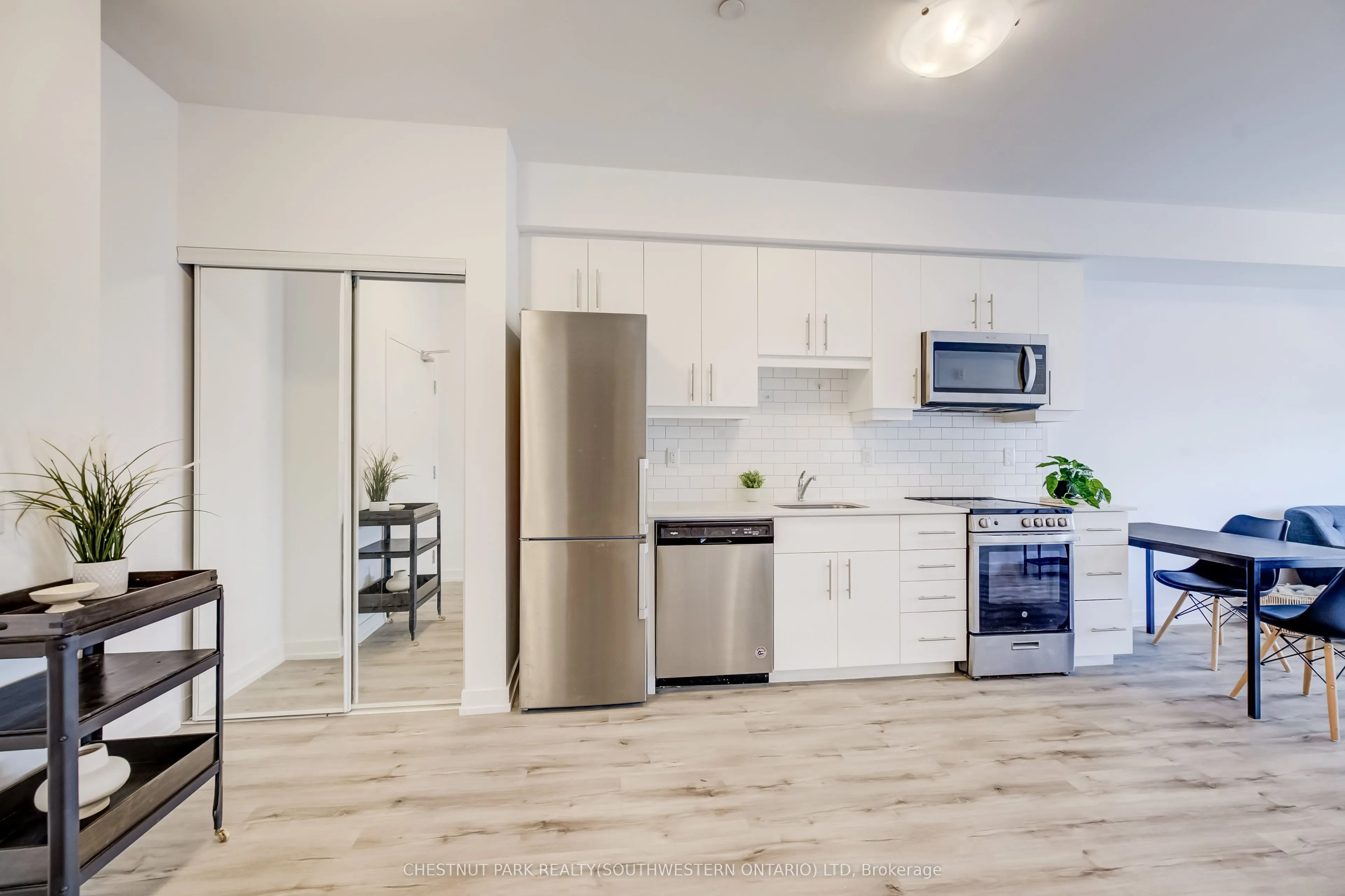 247 Northfield Drive E #510