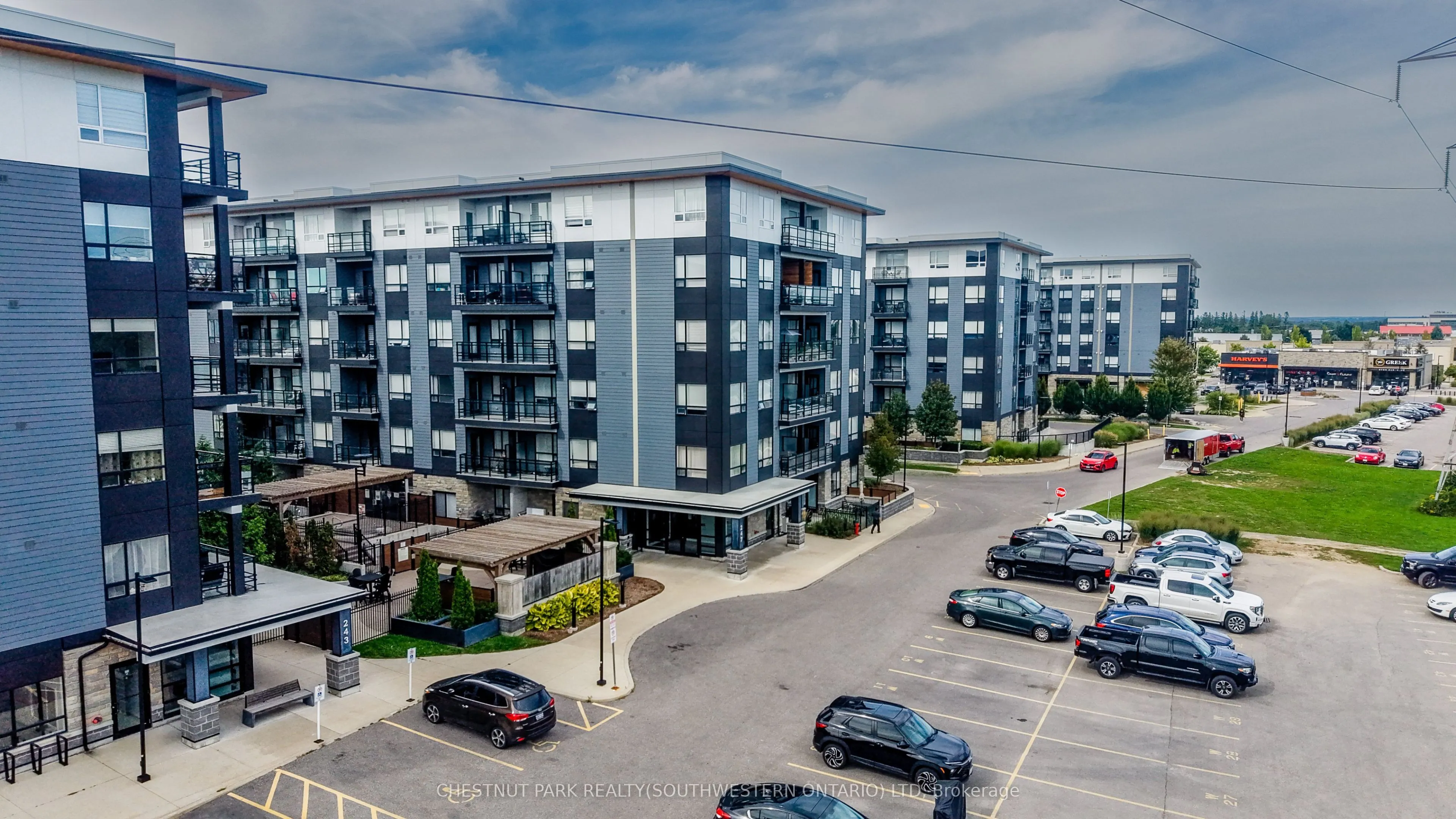 247 Northfield Drive E #510