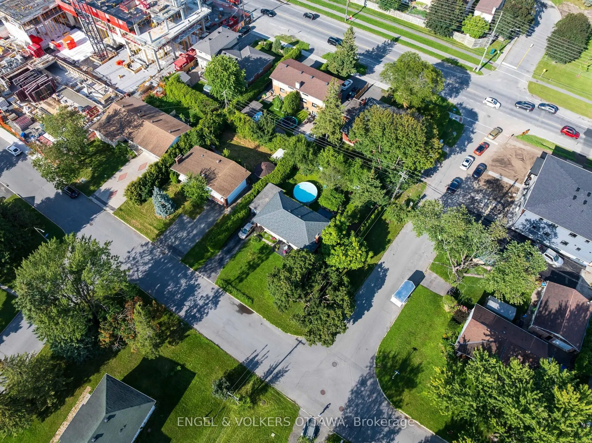 11 Hilliard Avenue