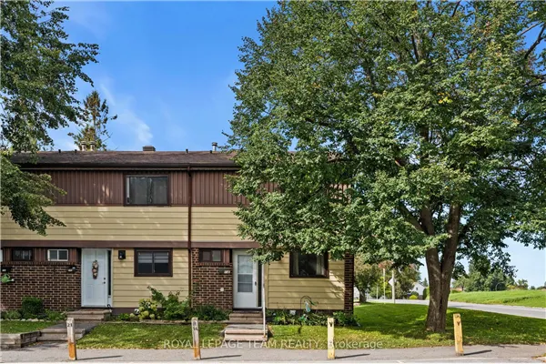 73 Foxfield Drive #E