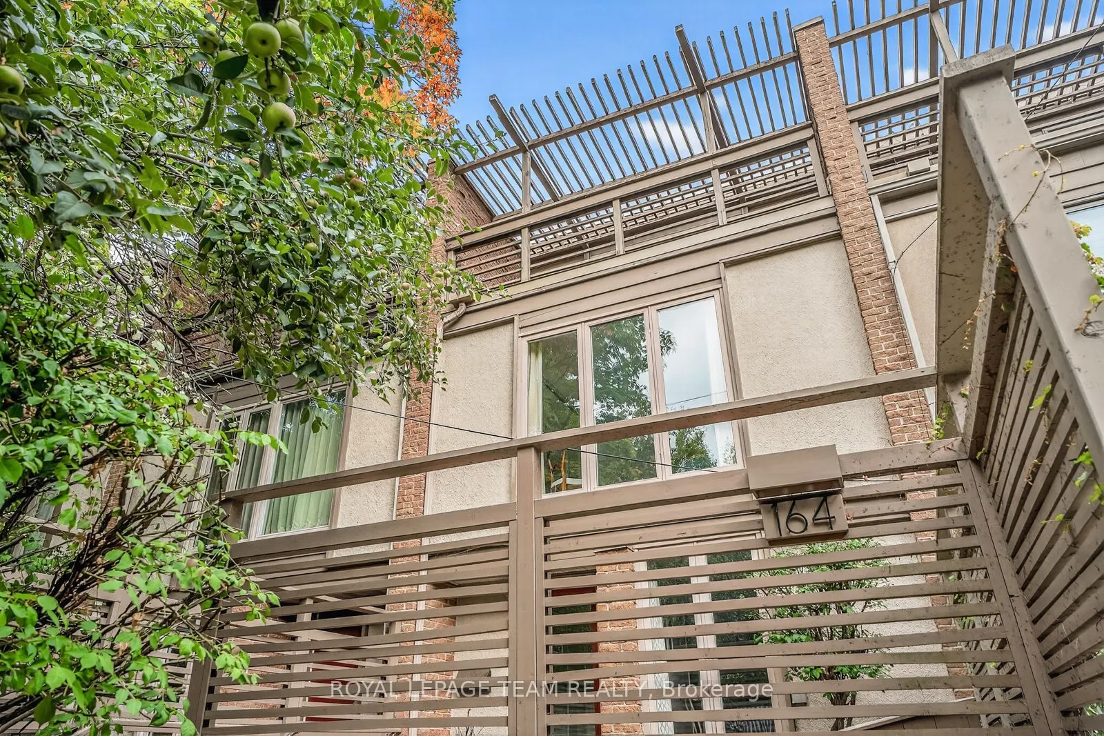 164 Dufferin Road