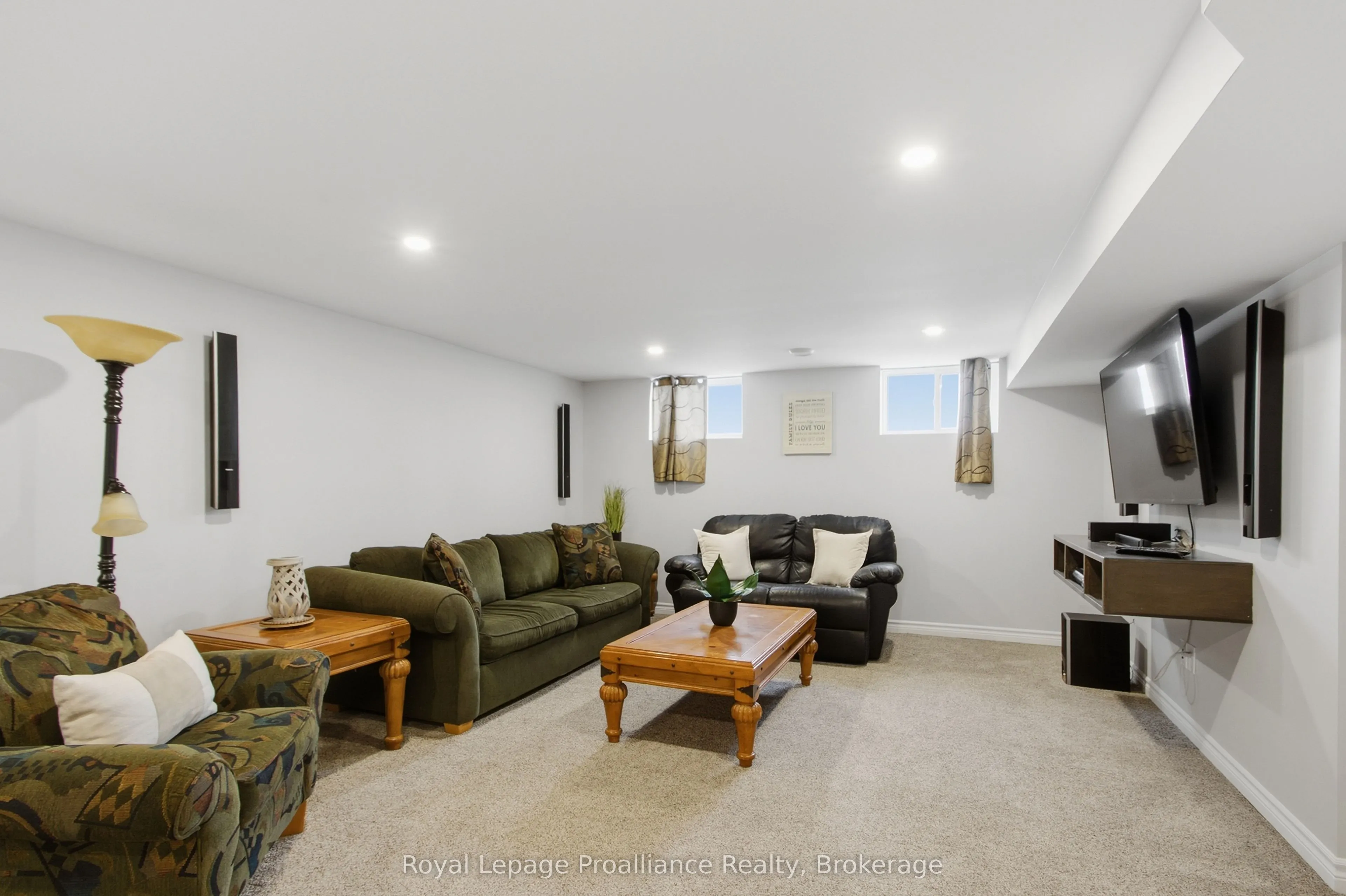 328 Ritz Road