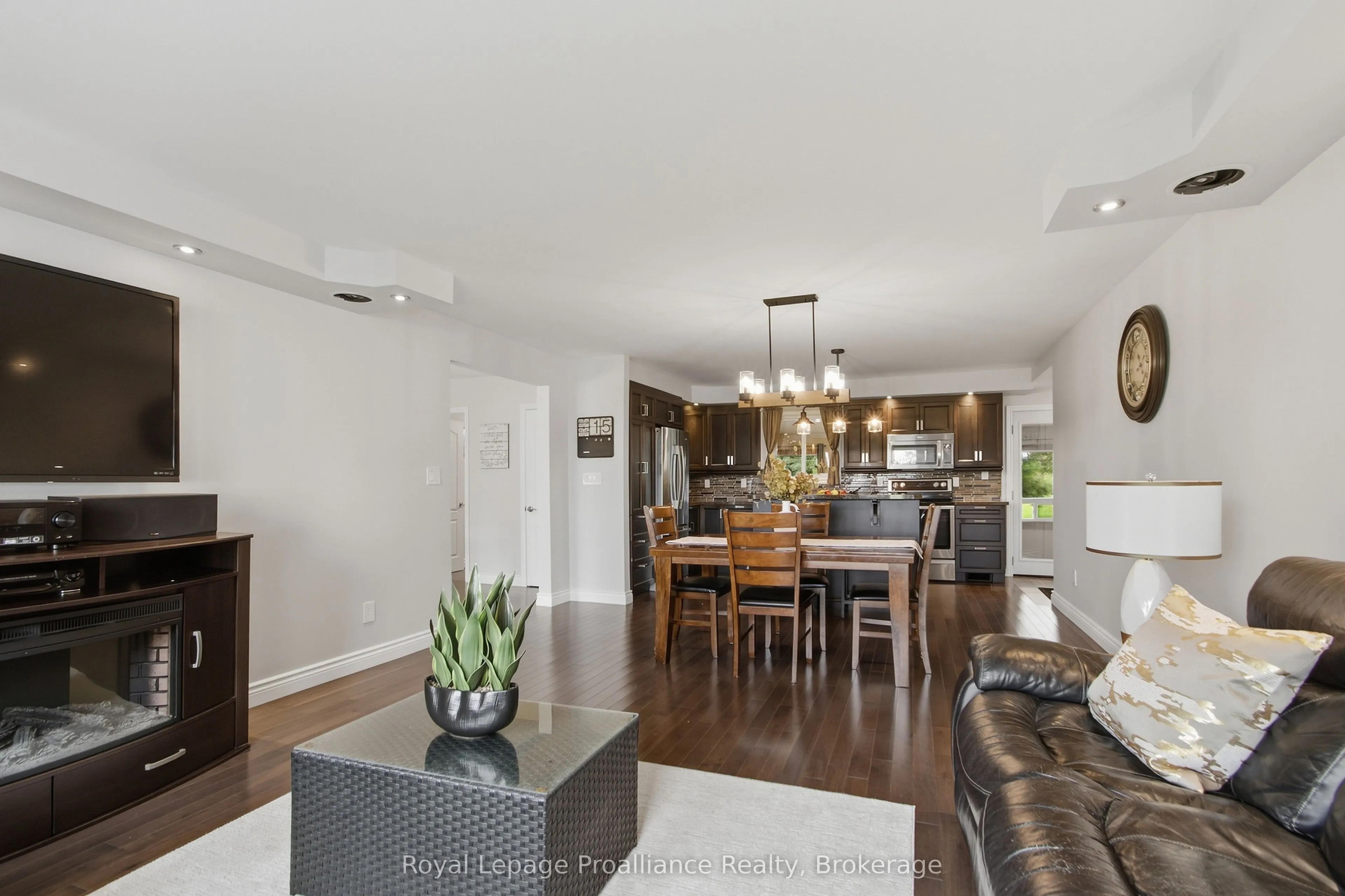 328 Ritz Road