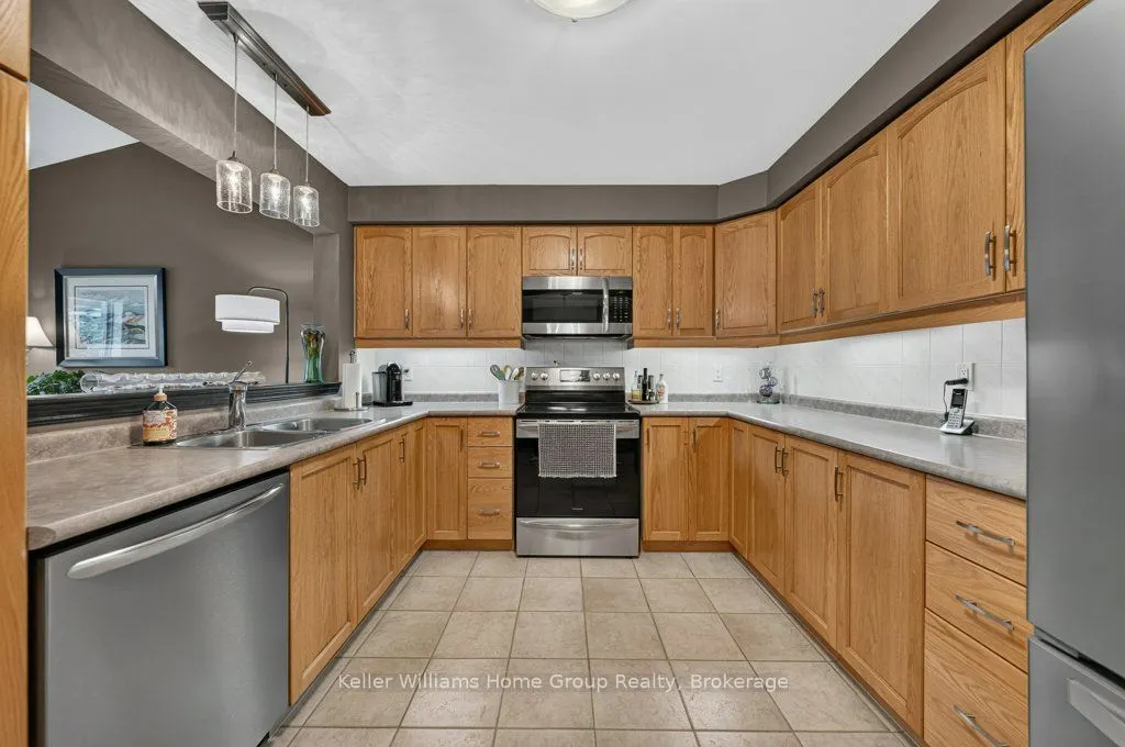 19 Peglar Crescent