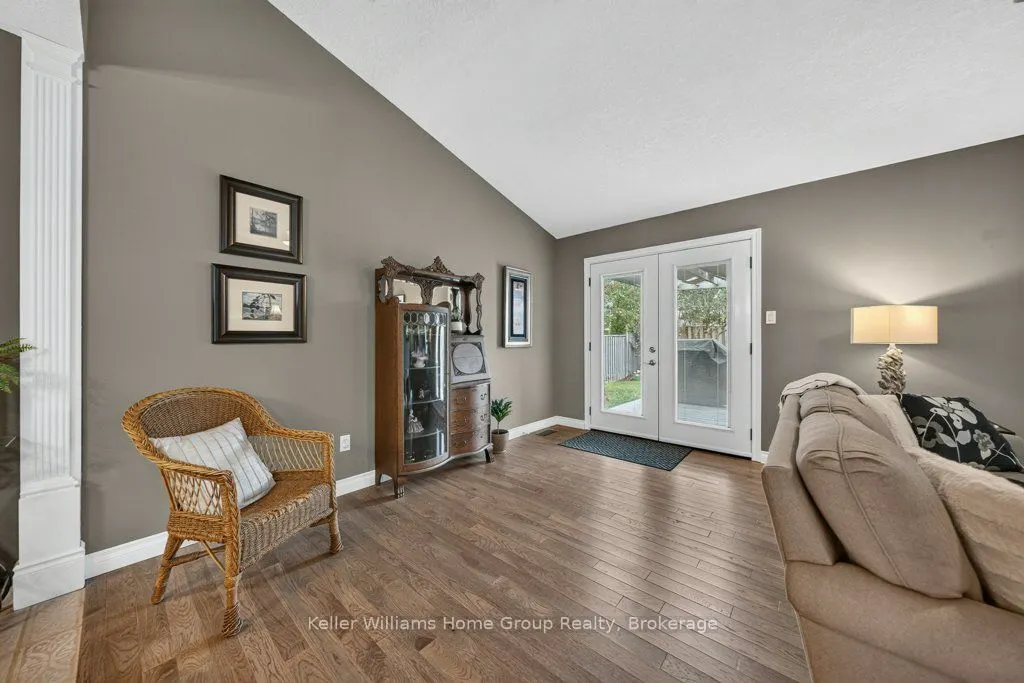 19 Peglar Crescent