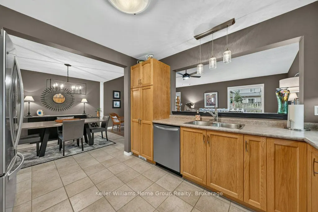 19 Peglar Crescent