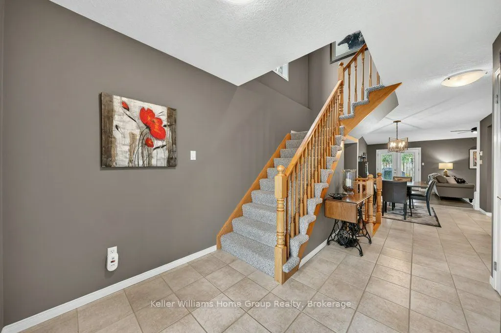 19 Peglar Crescent