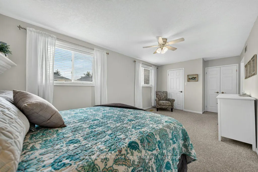 19 Peglar Crescent