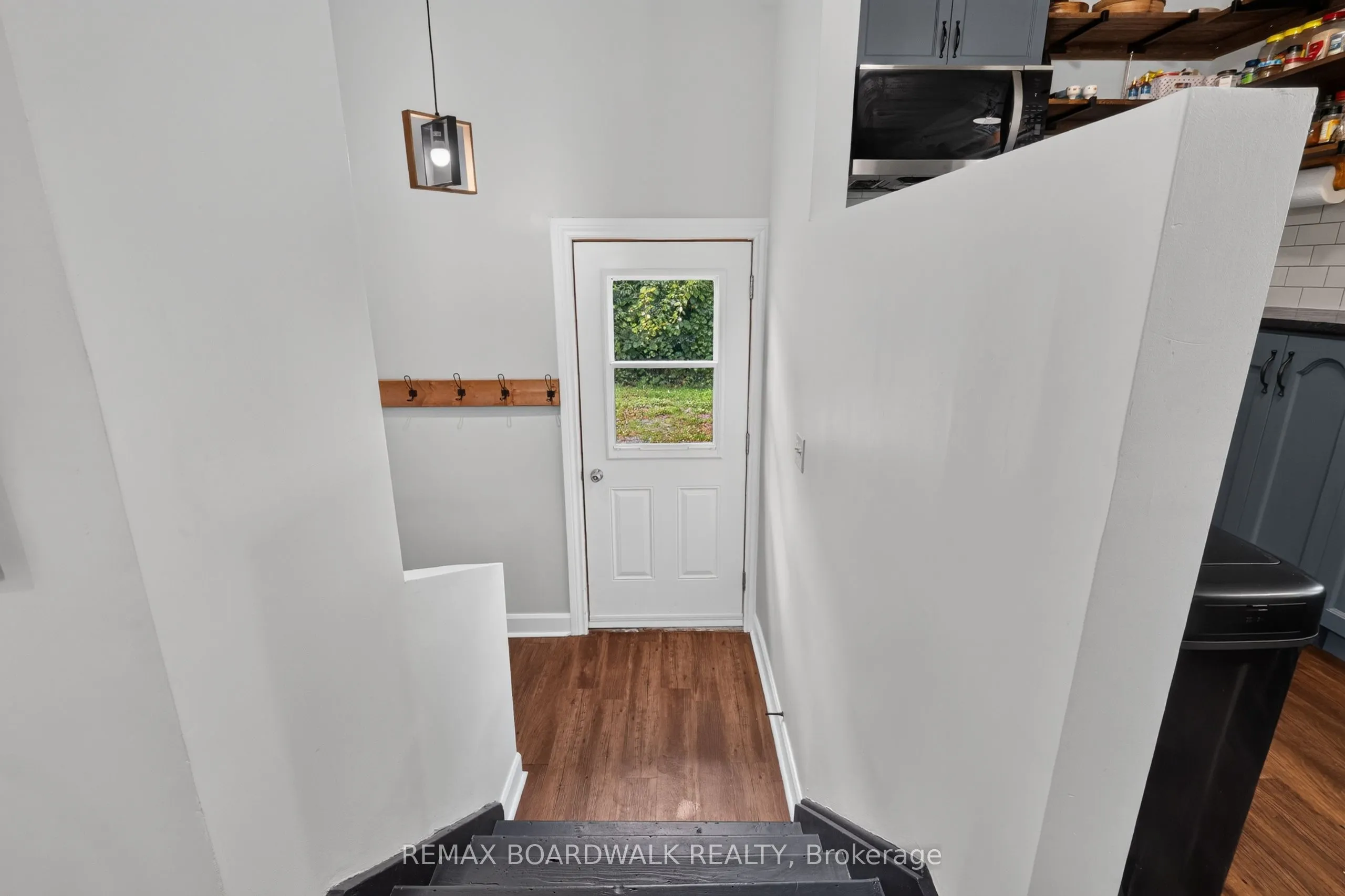 14310 Concession 11-12 Road