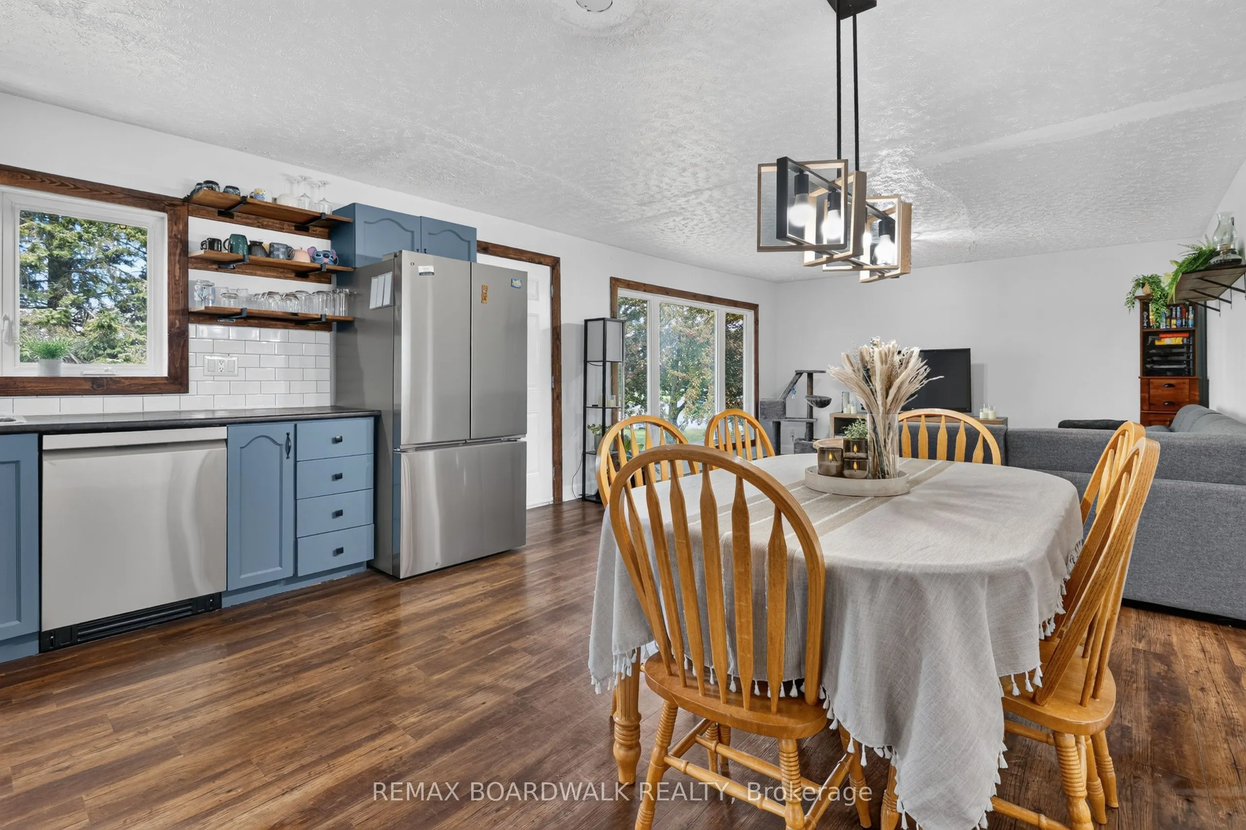 14310 Concession 11-12 Road