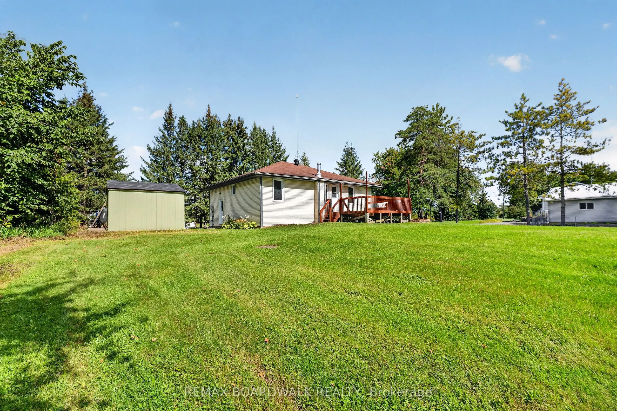14310 Concession 11-12 Road