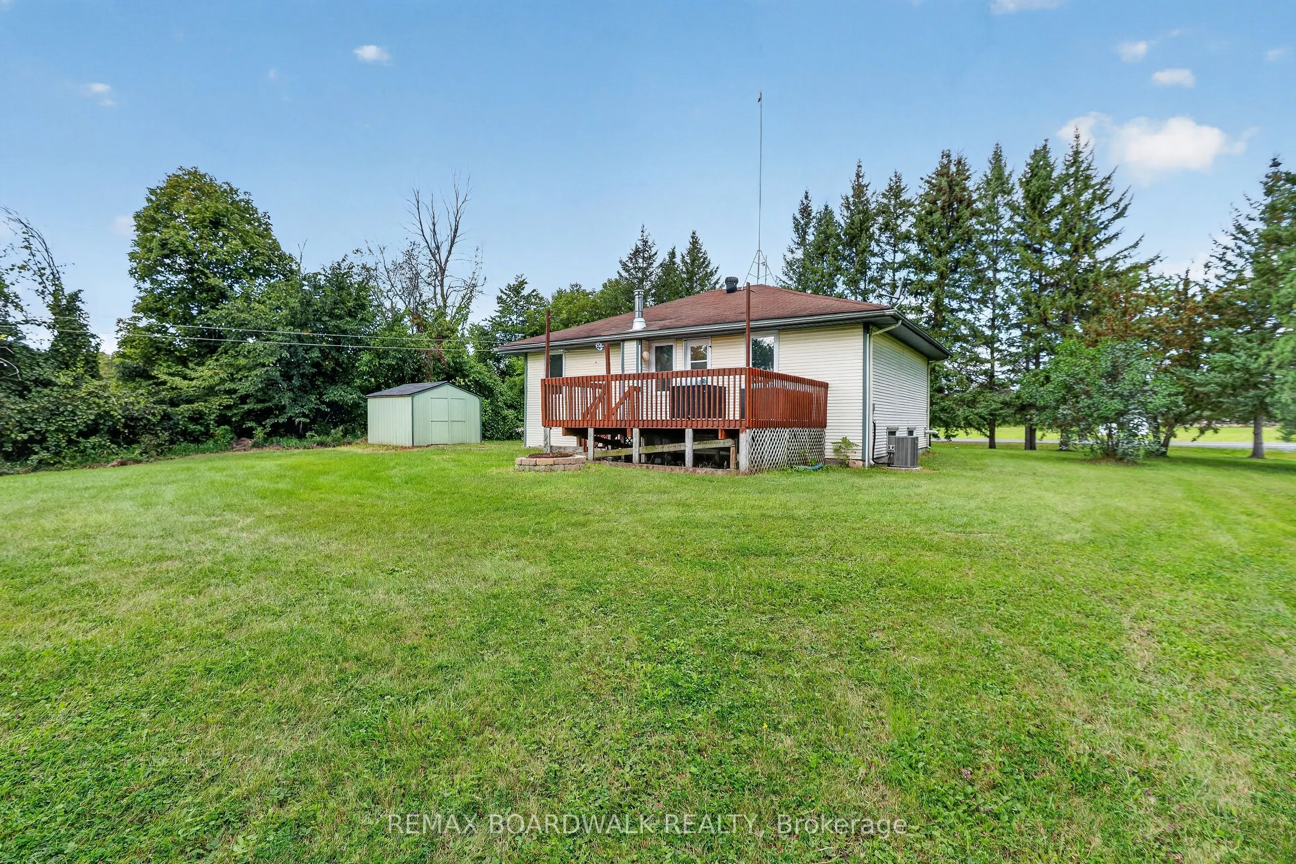 14310 Concession 11-12 Road