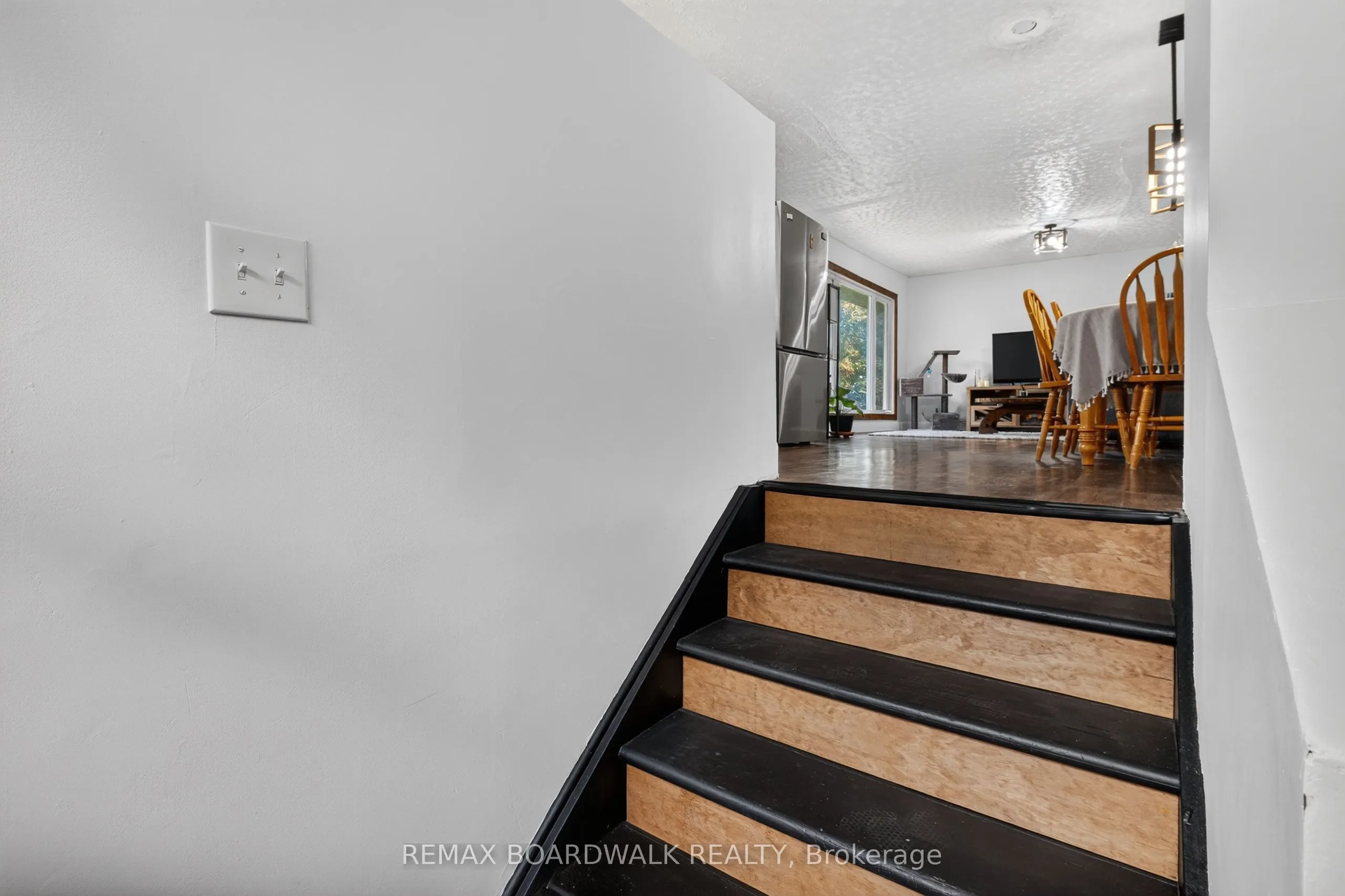 14310 Concession 11-12 Road