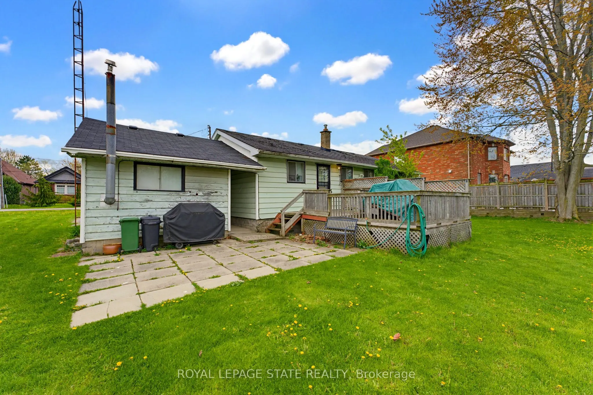 29 Leckie Avenue