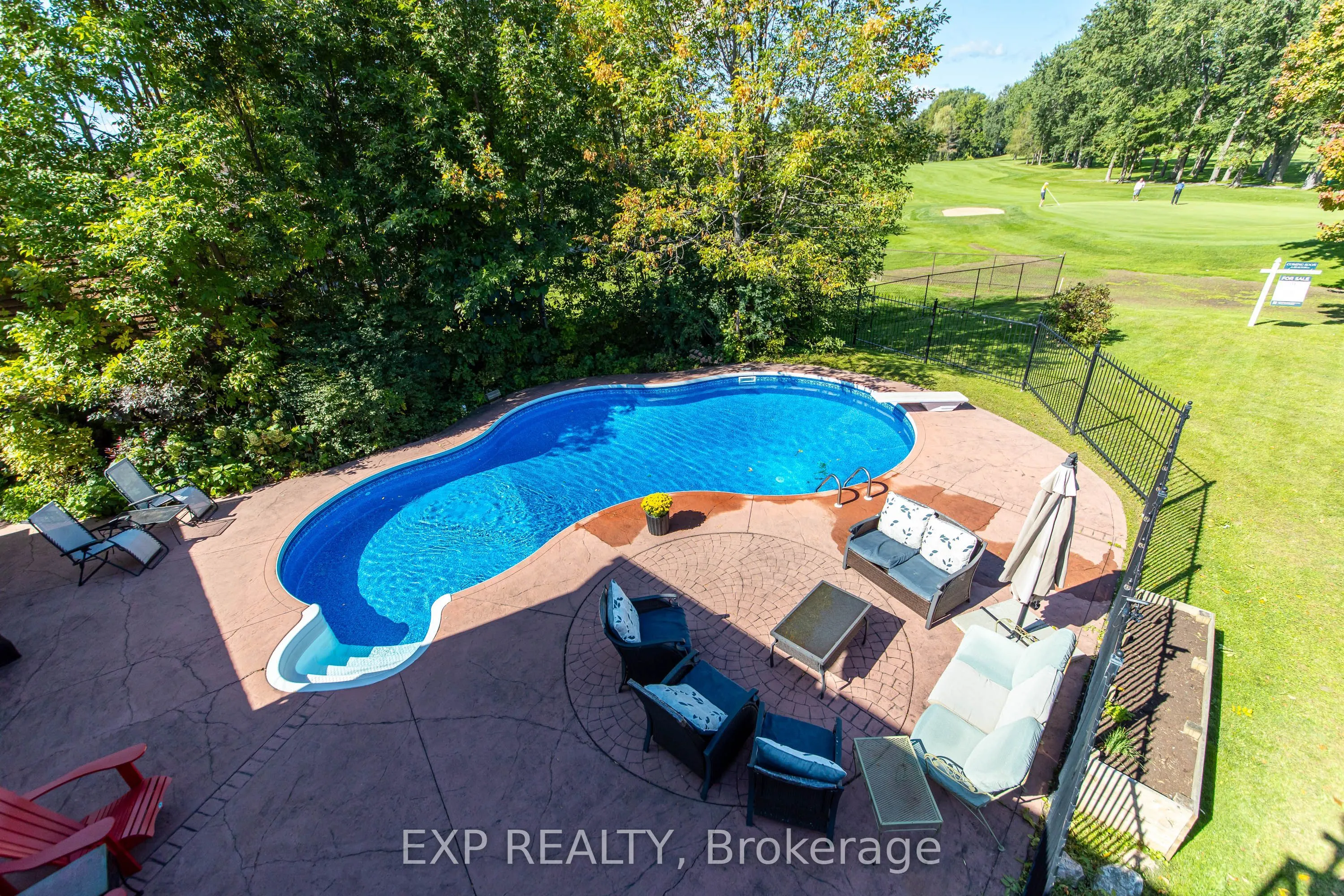 1221 Fairway Drive
