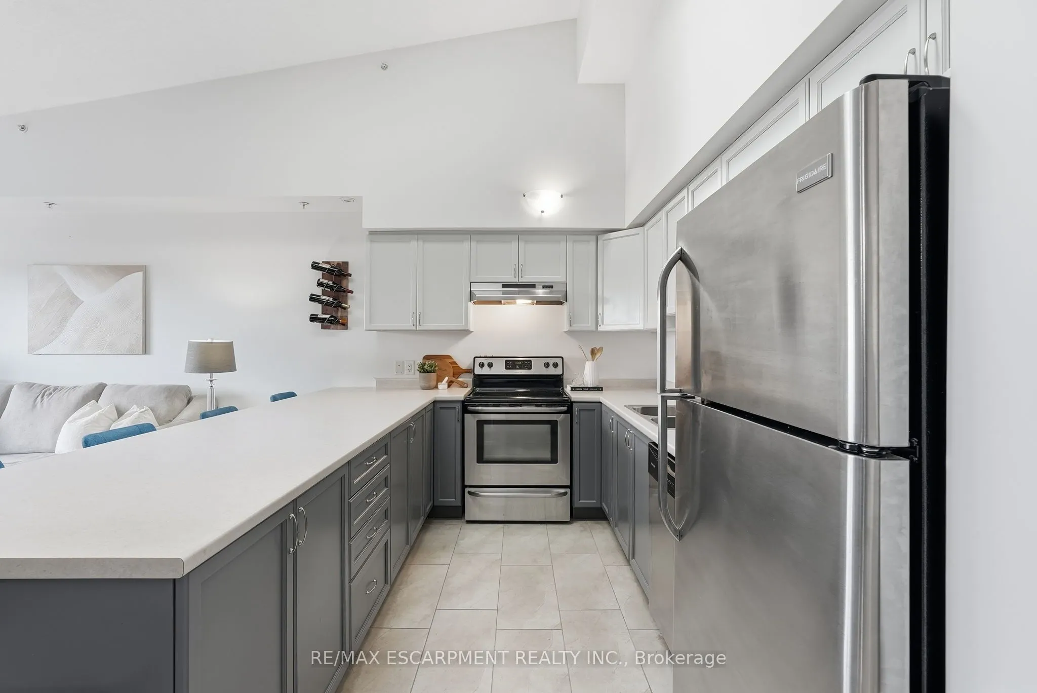 170 Rockhaven Lane #321