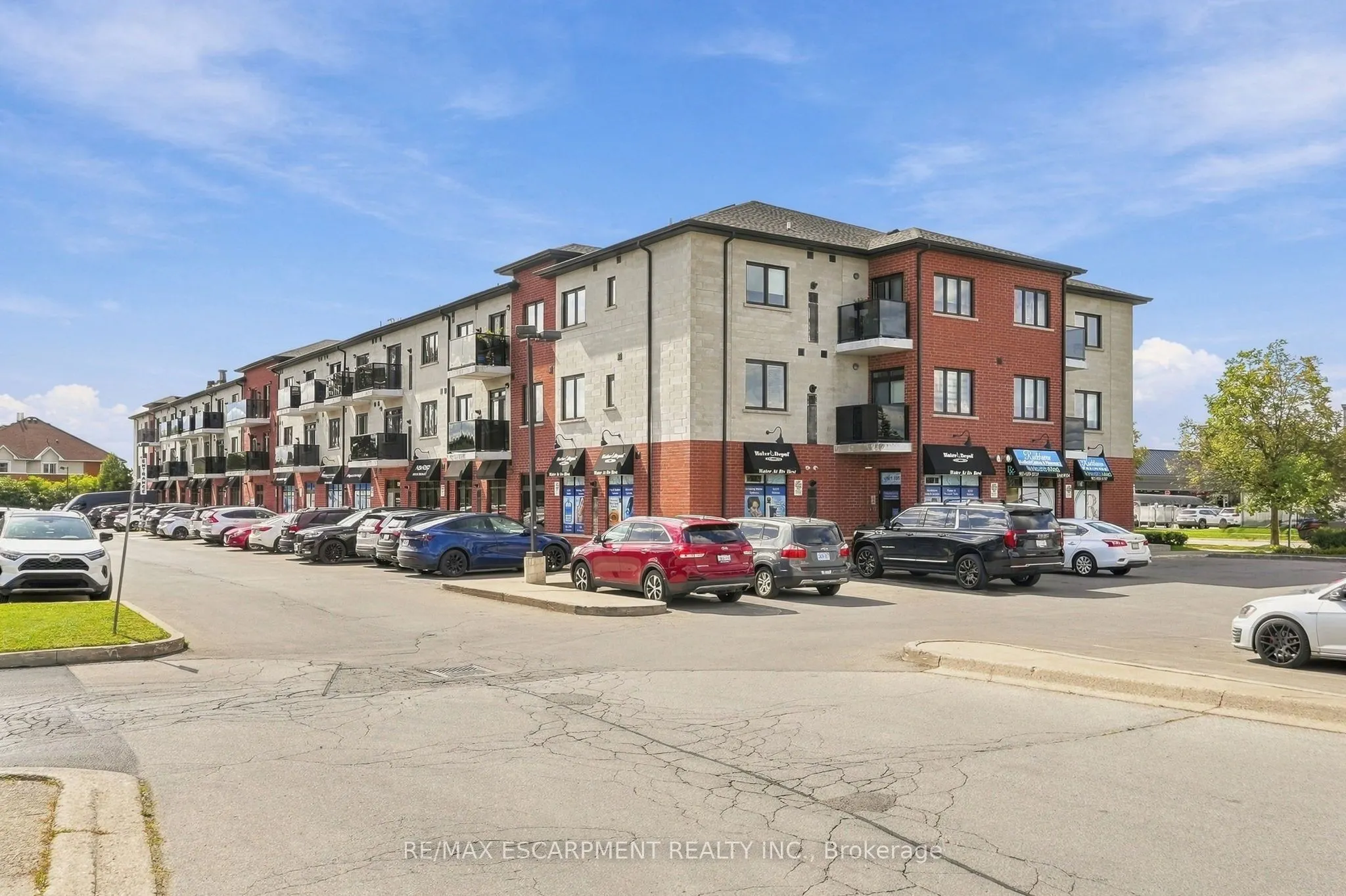 170 Rockhaven Lane #321