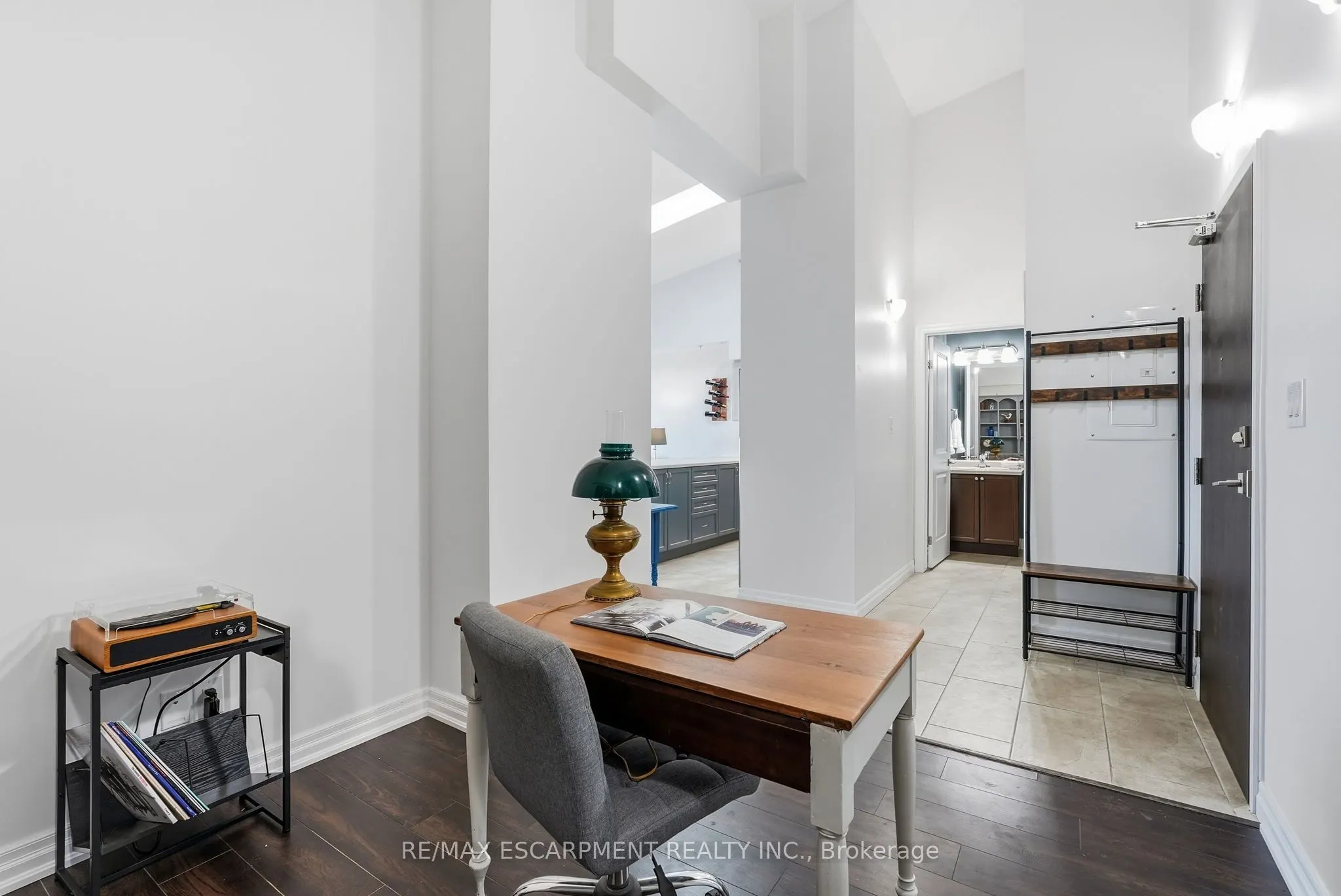 170 Rockhaven Lane #321