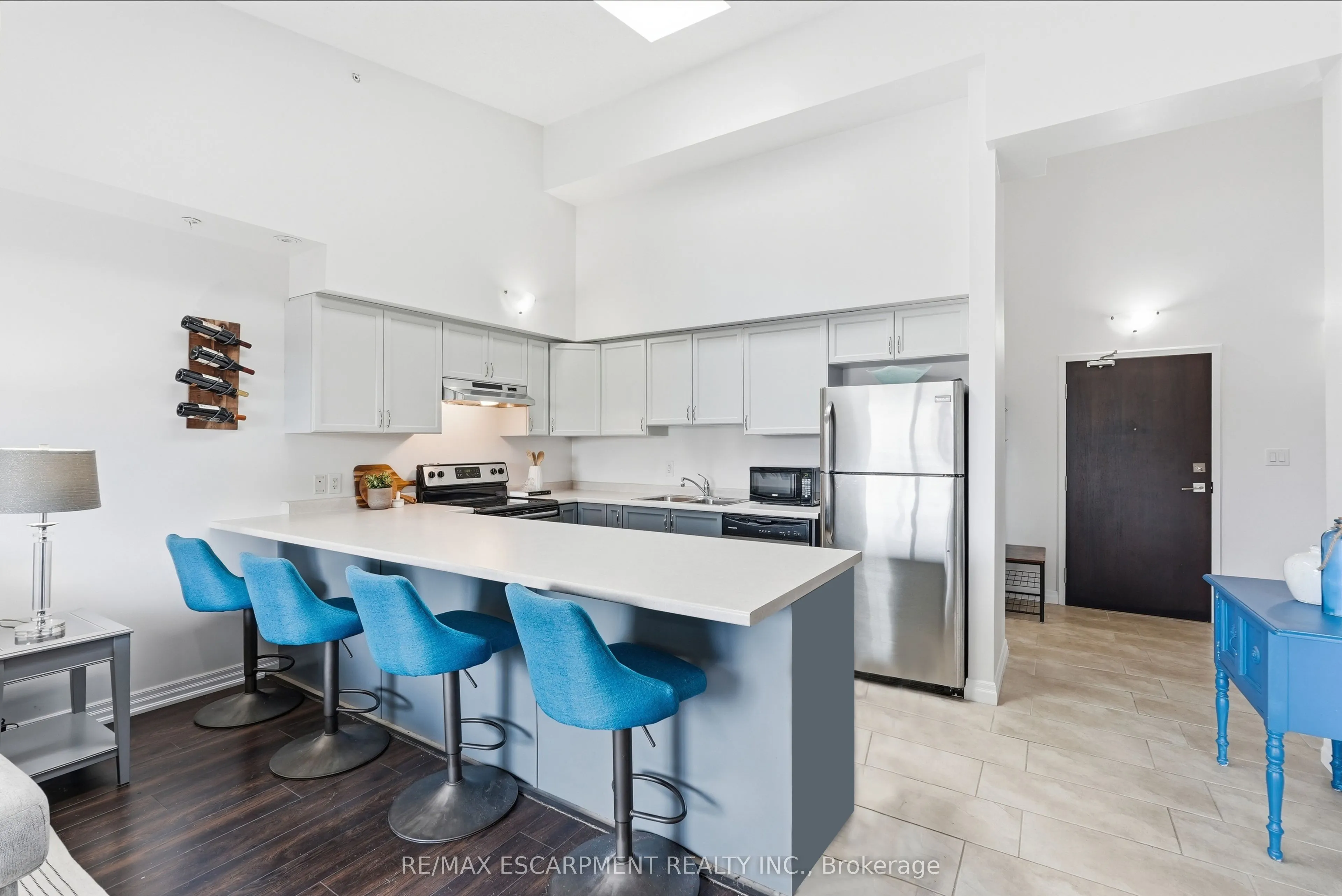 170 Rockhaven Lane #321