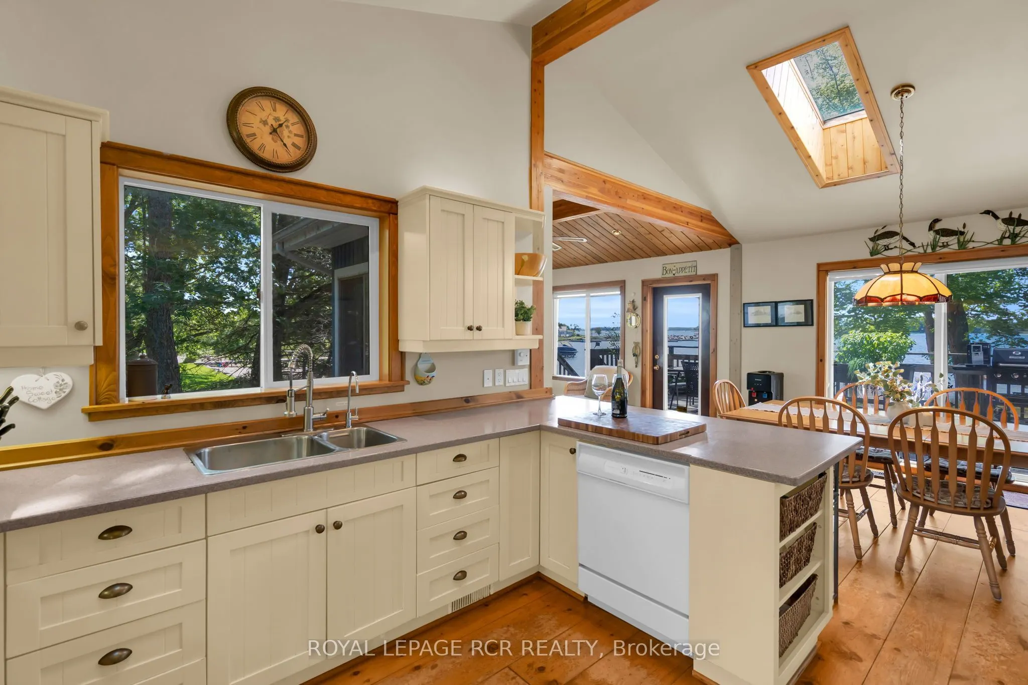 53 Ellery Road