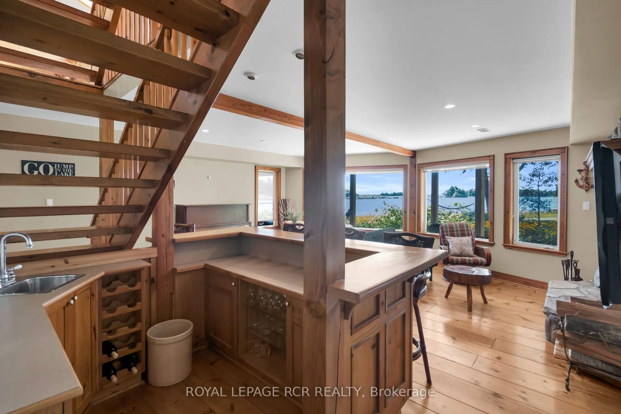 53 Ellery Road