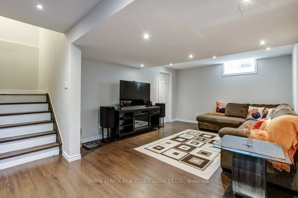 380 Lake Street #56