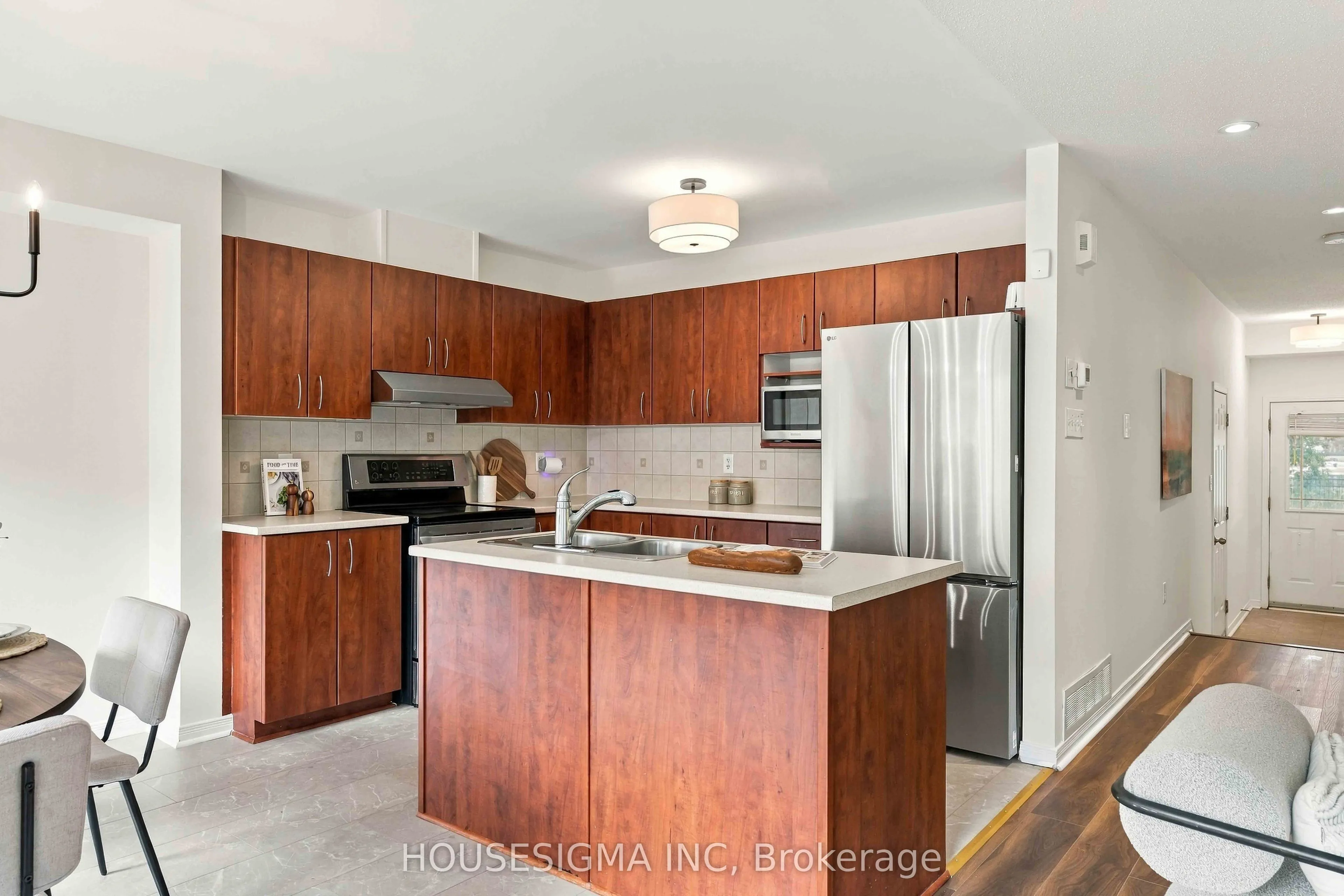 368 Breckenridge Crescent
