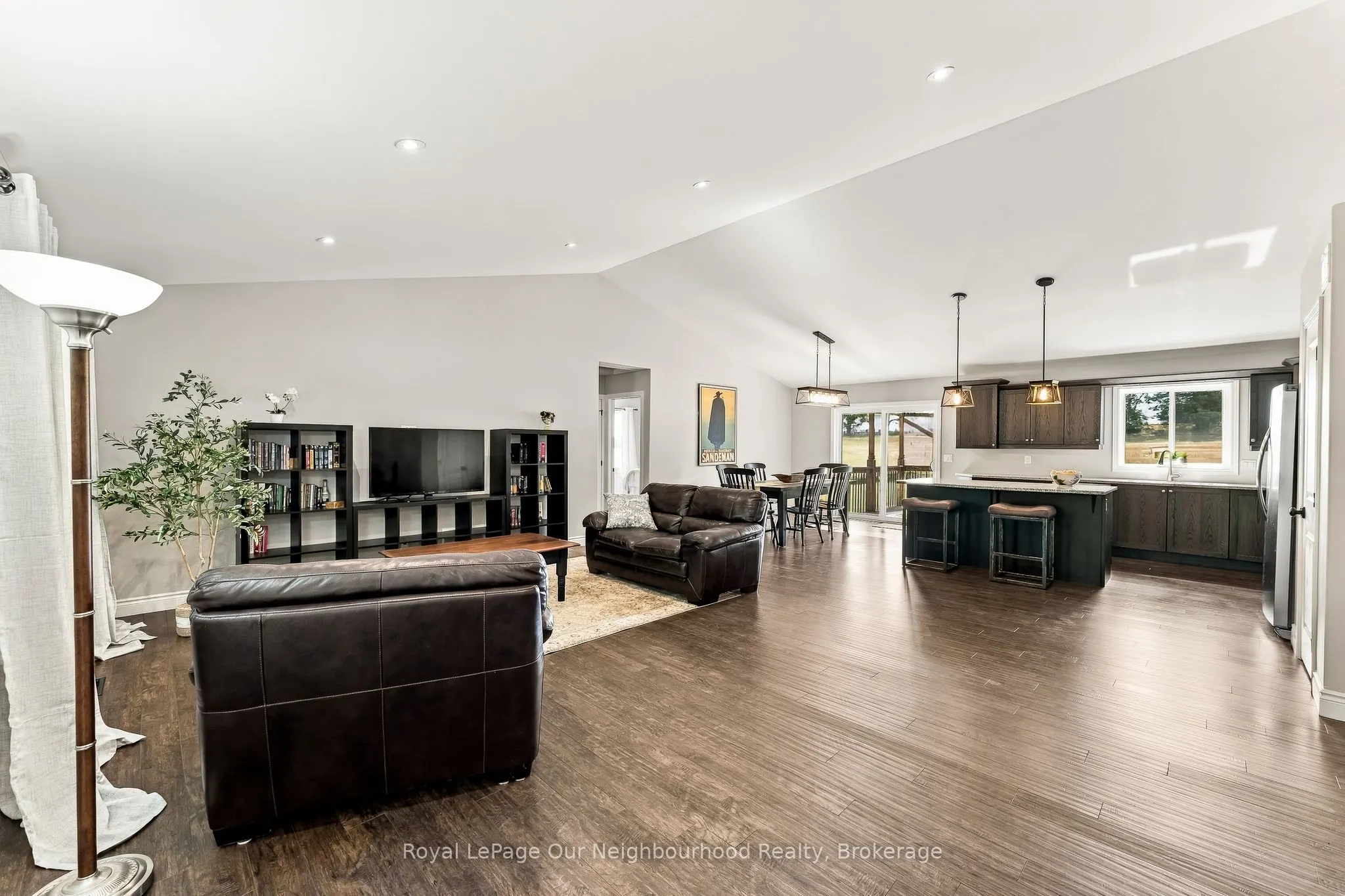 13985 Dundonald Road