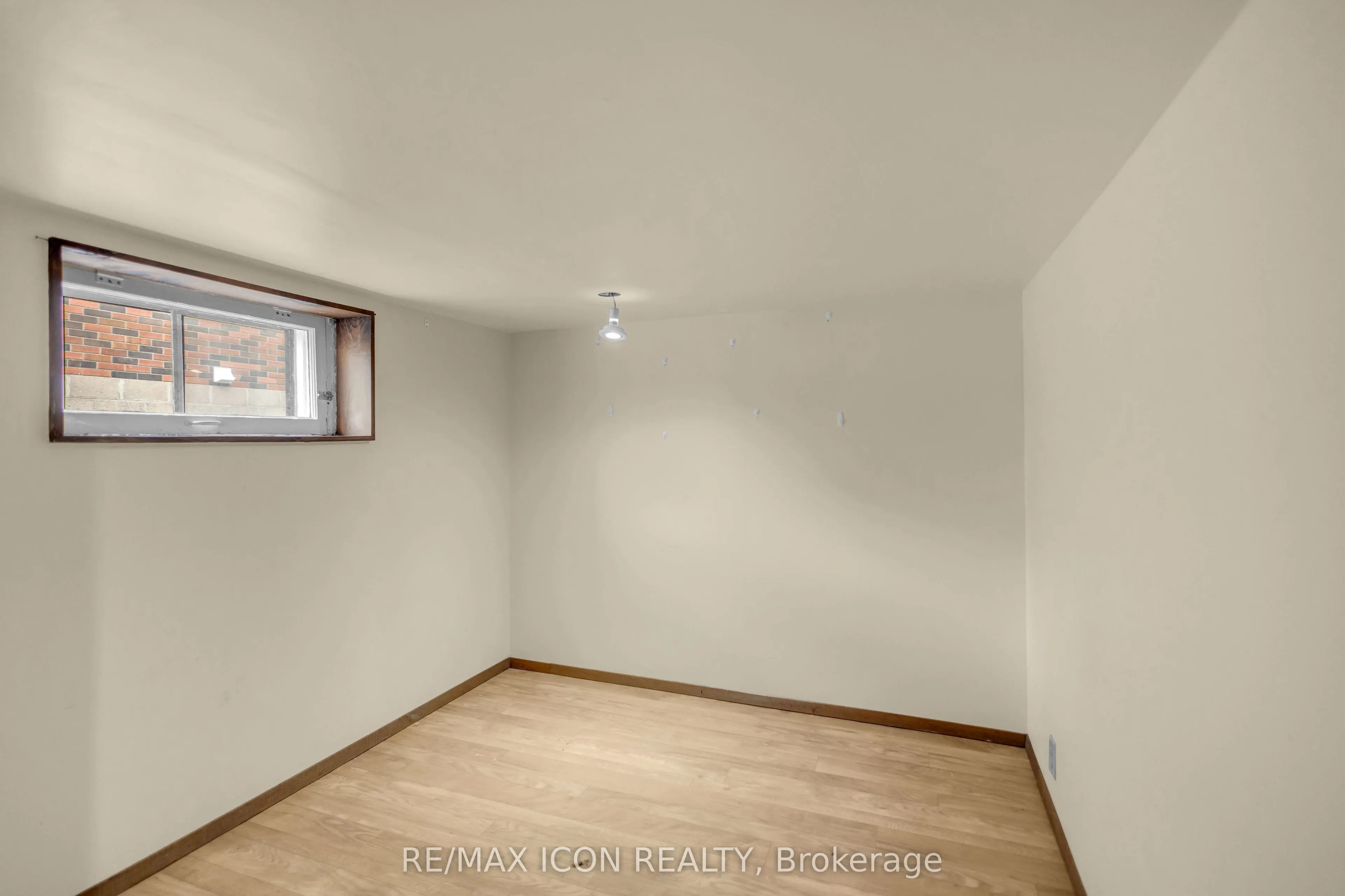 49 Mintern Avenue