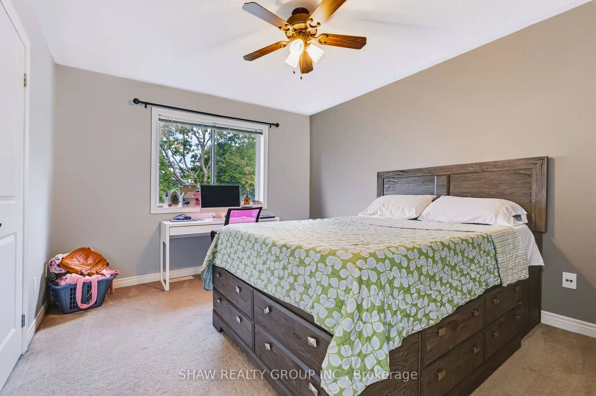 24 Fallingbrook Crescent