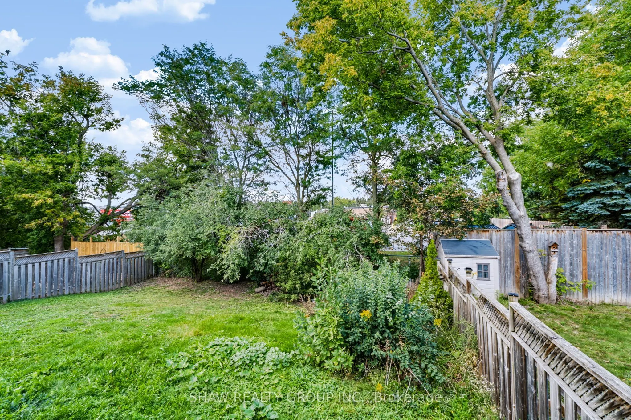 24 Fallingbrook Crescent