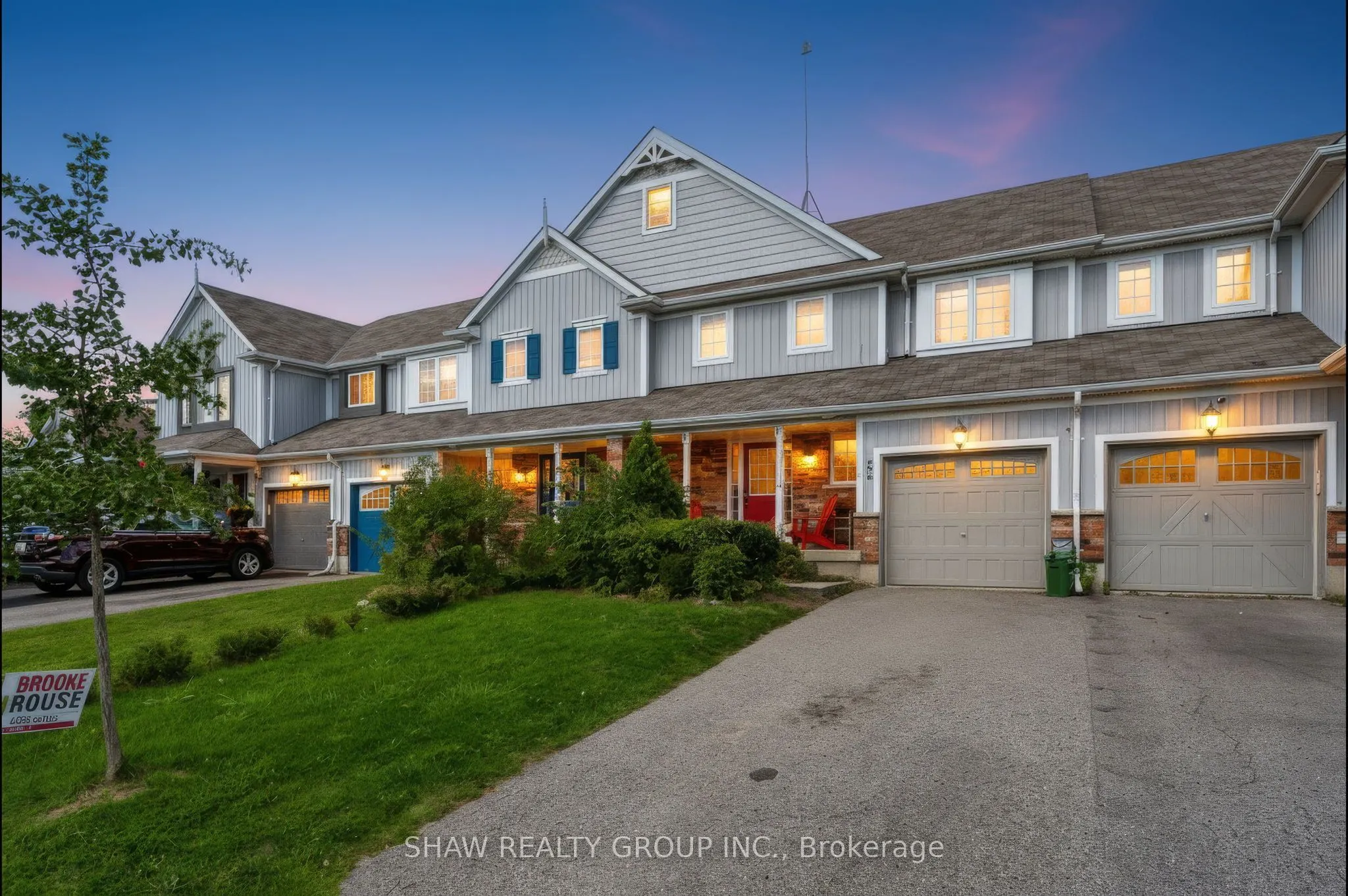 24 Fallingbrook Crescent