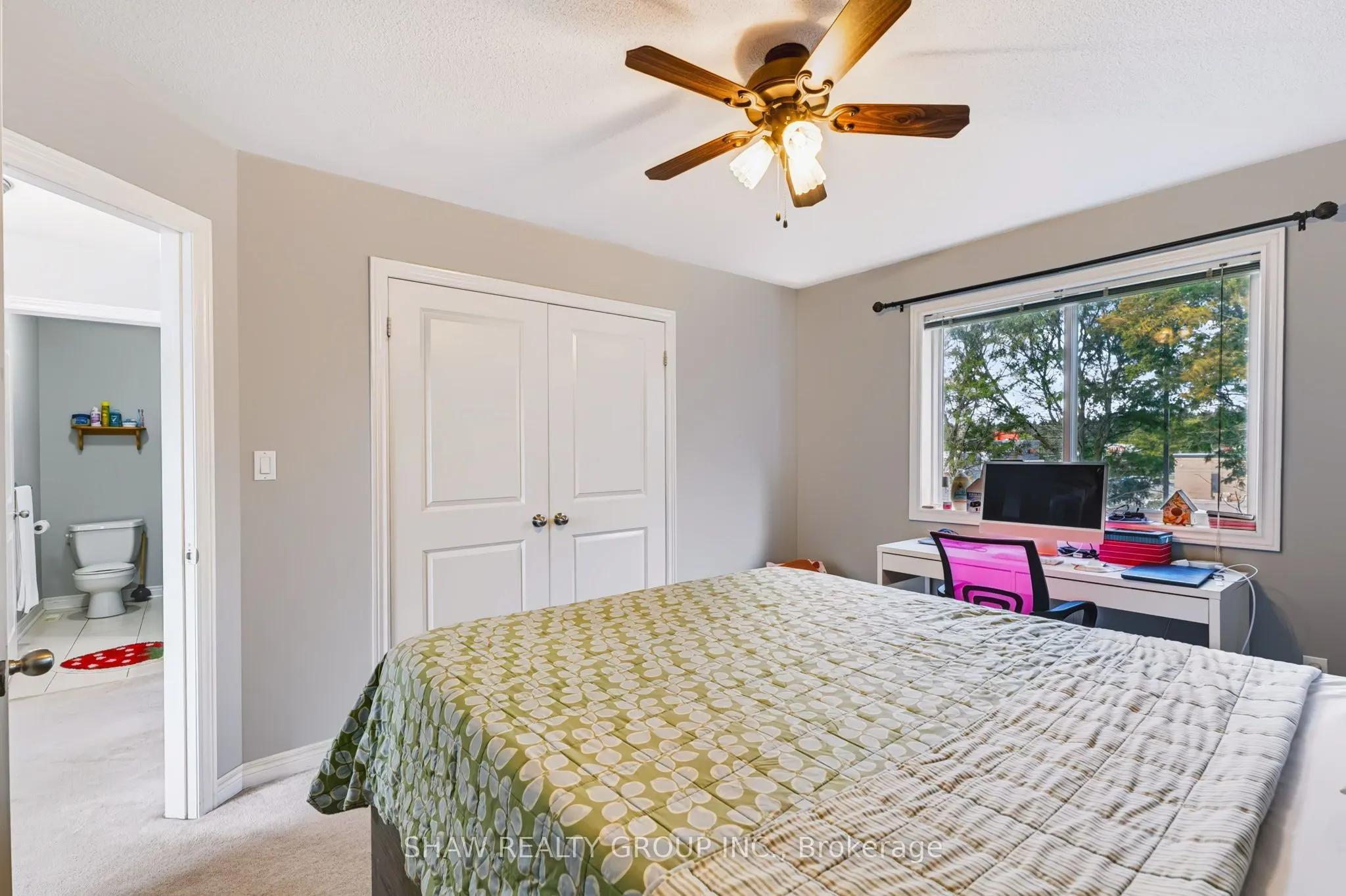 24 Fallingbrook Crescent