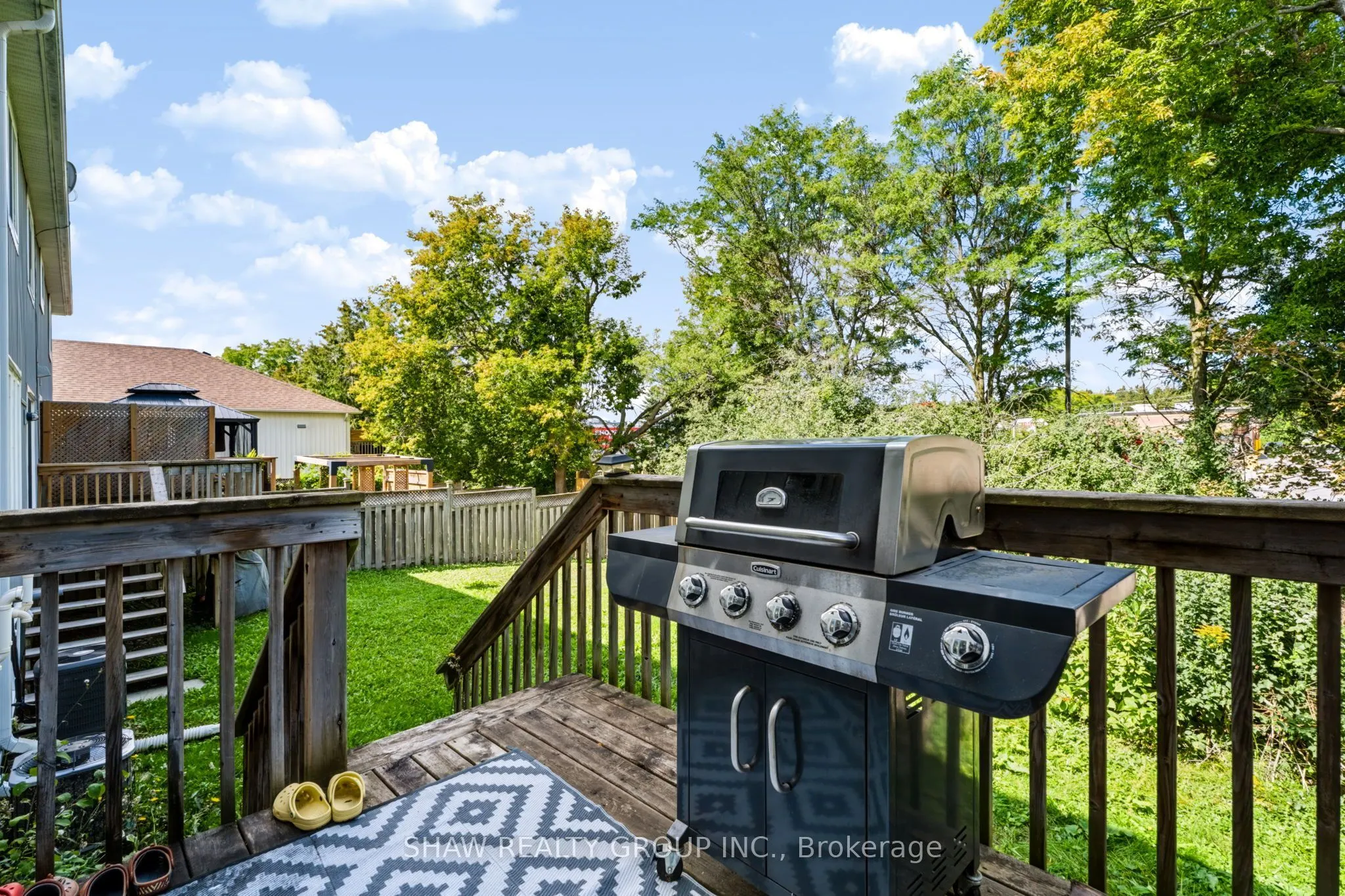 24 Fallingbrook Crescent