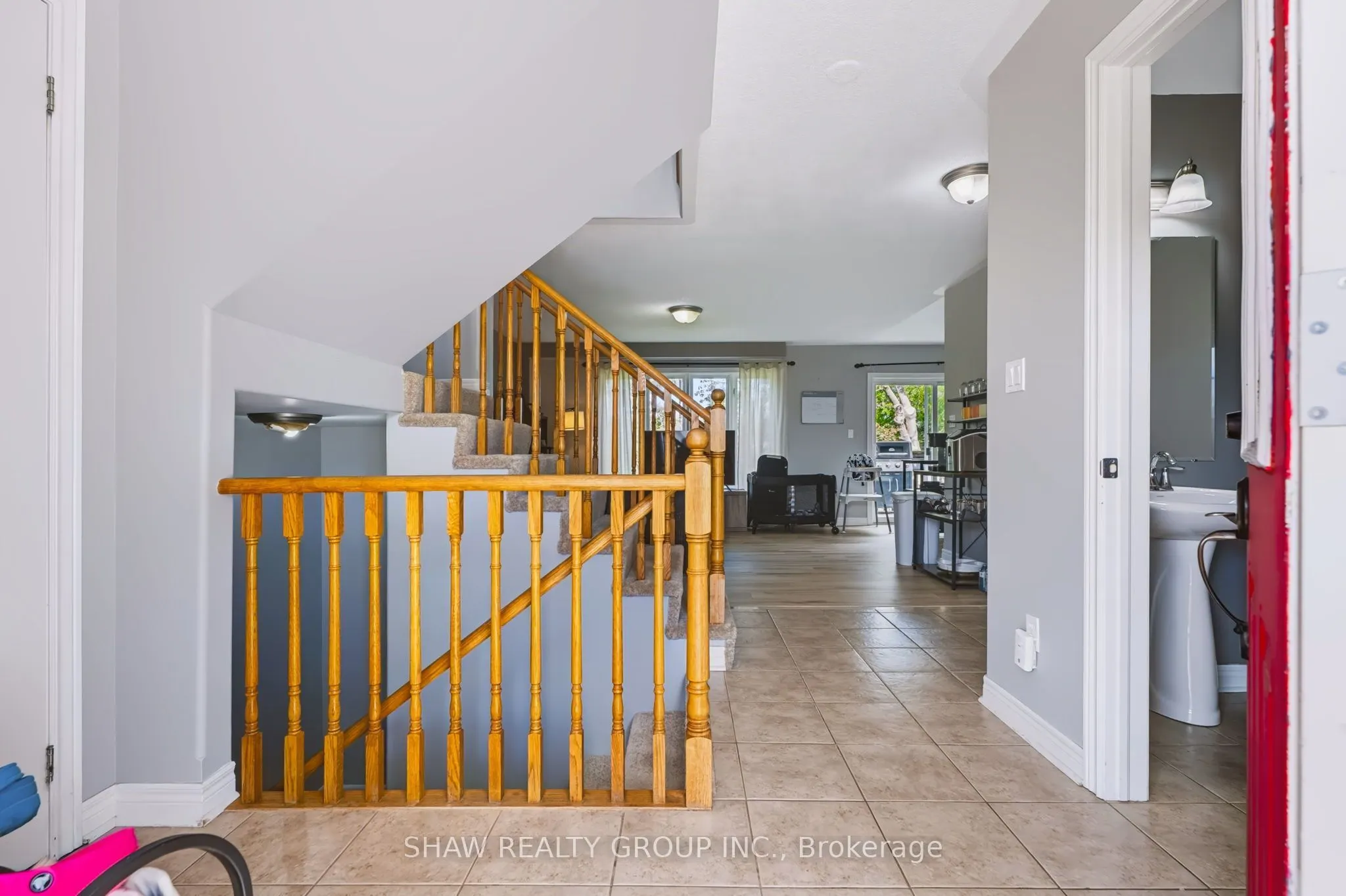 24 Fallingbrook Crescent