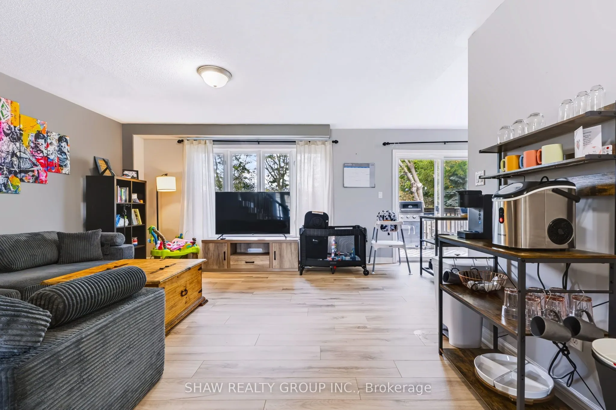 24 Fallingbrook Crescent