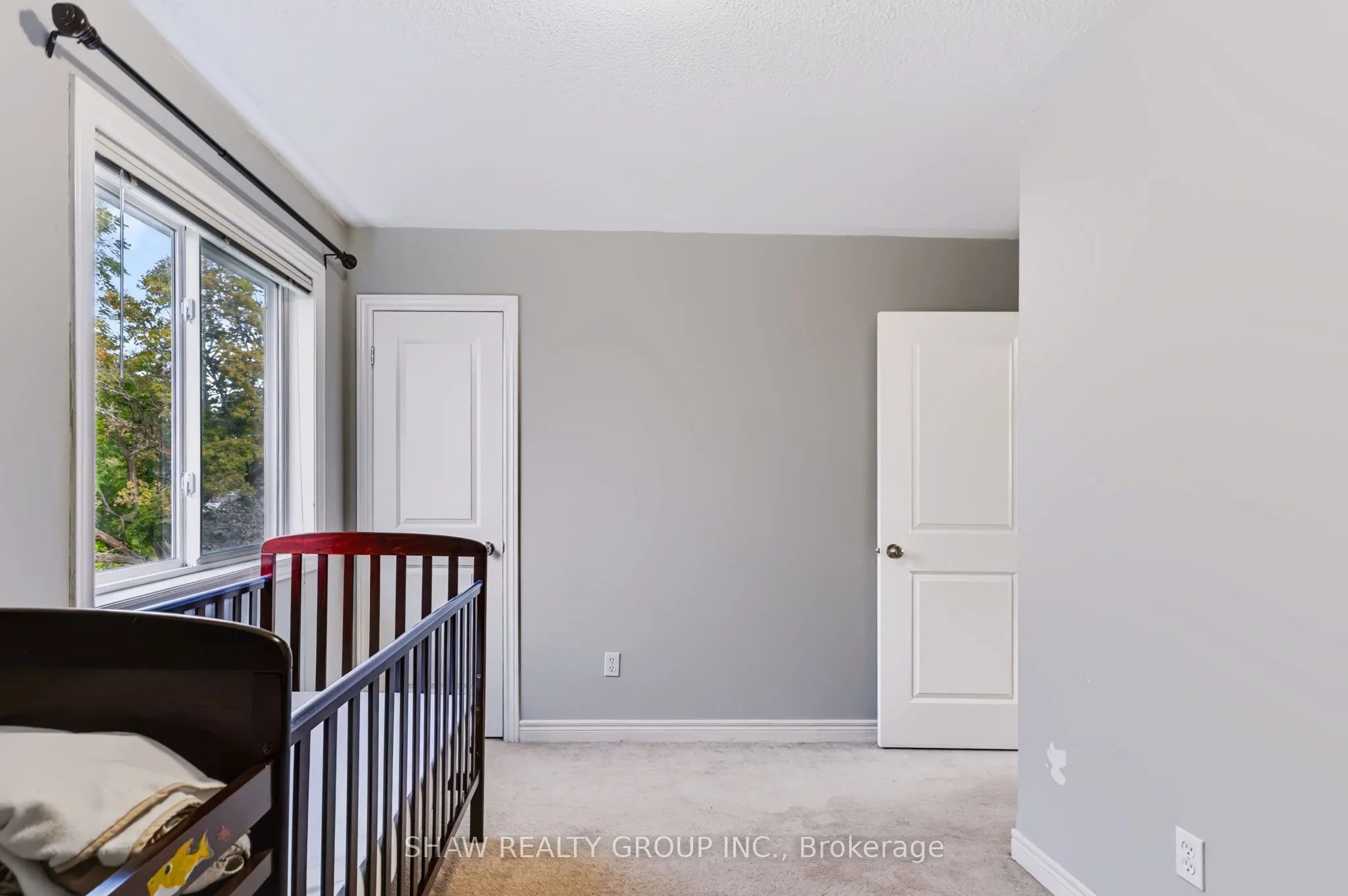 24 Fallingbrook Crescent