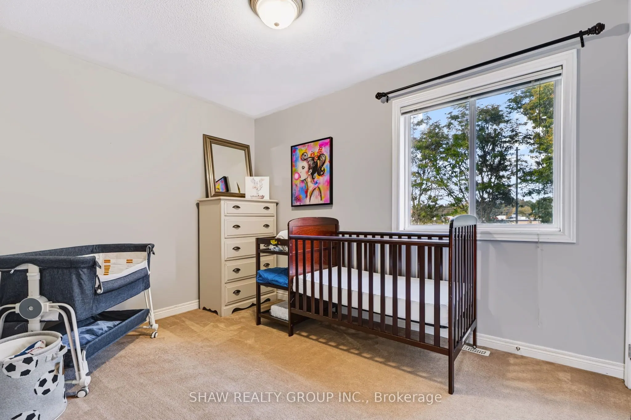 24 Fallingbrook Crescent